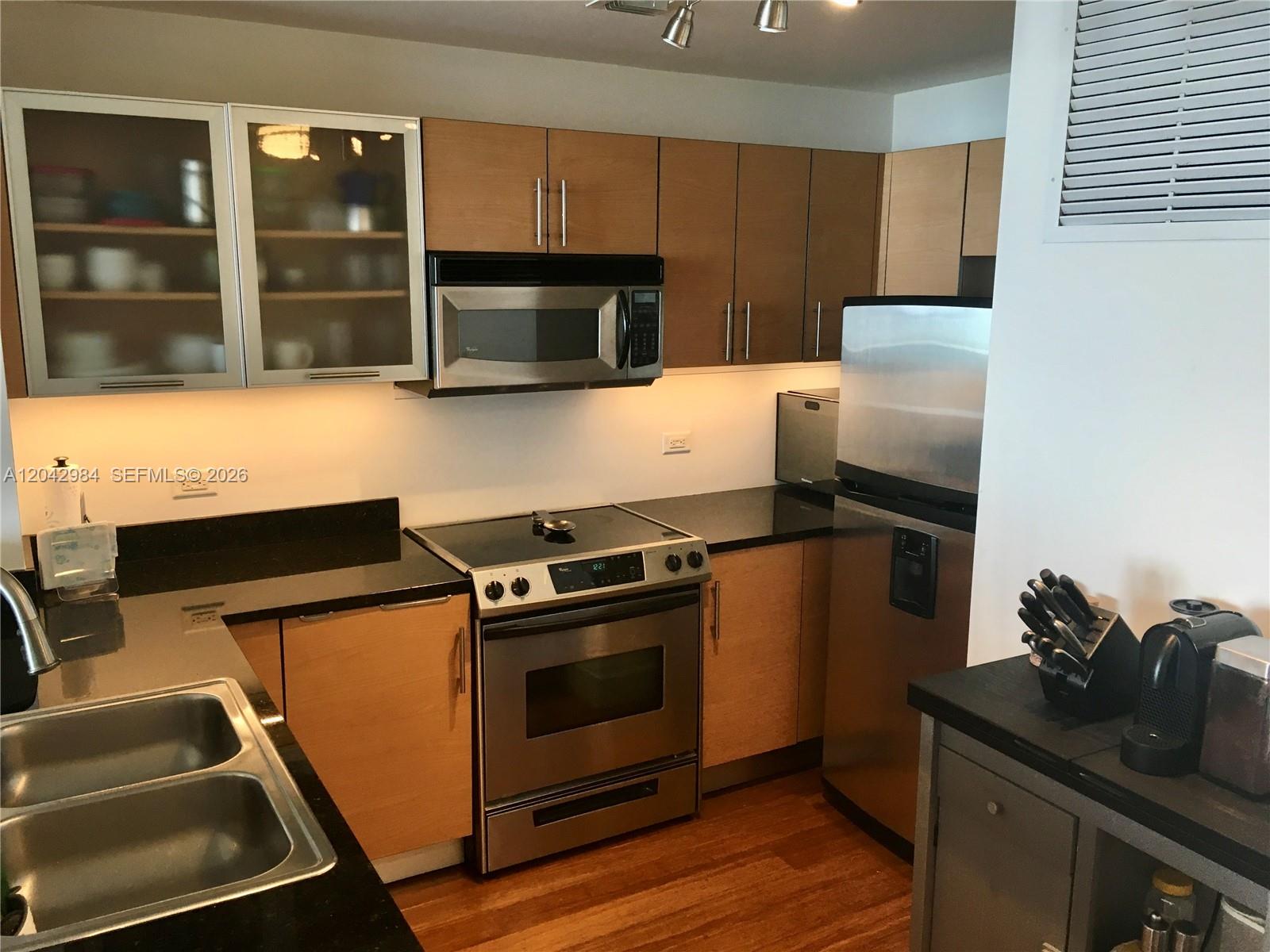 725 NE 22nd Street
