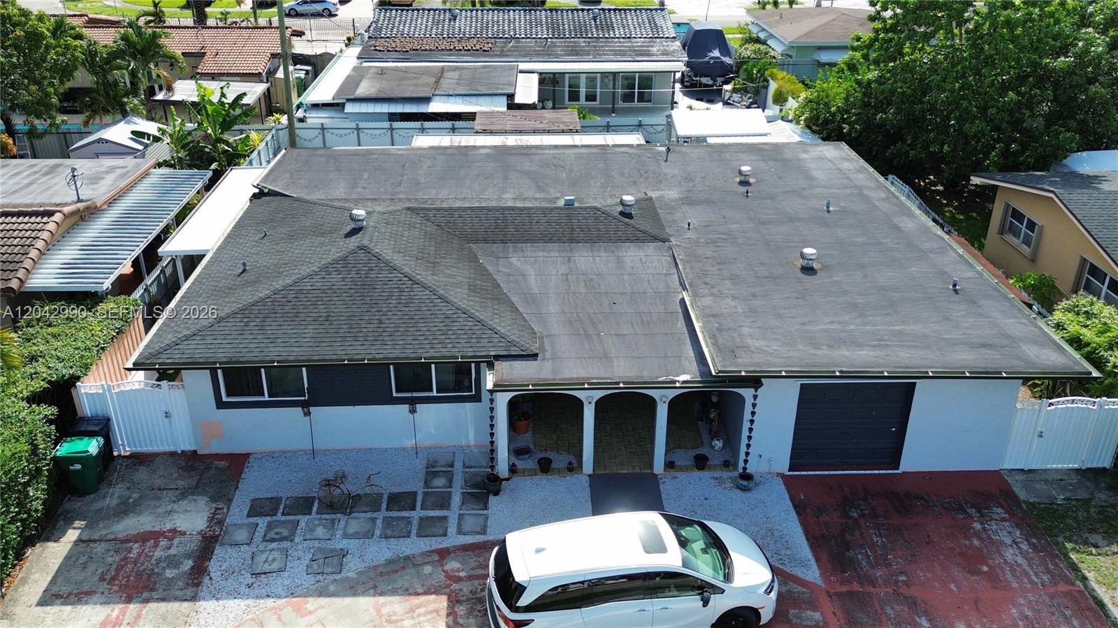 11512 NW 58th Avenue