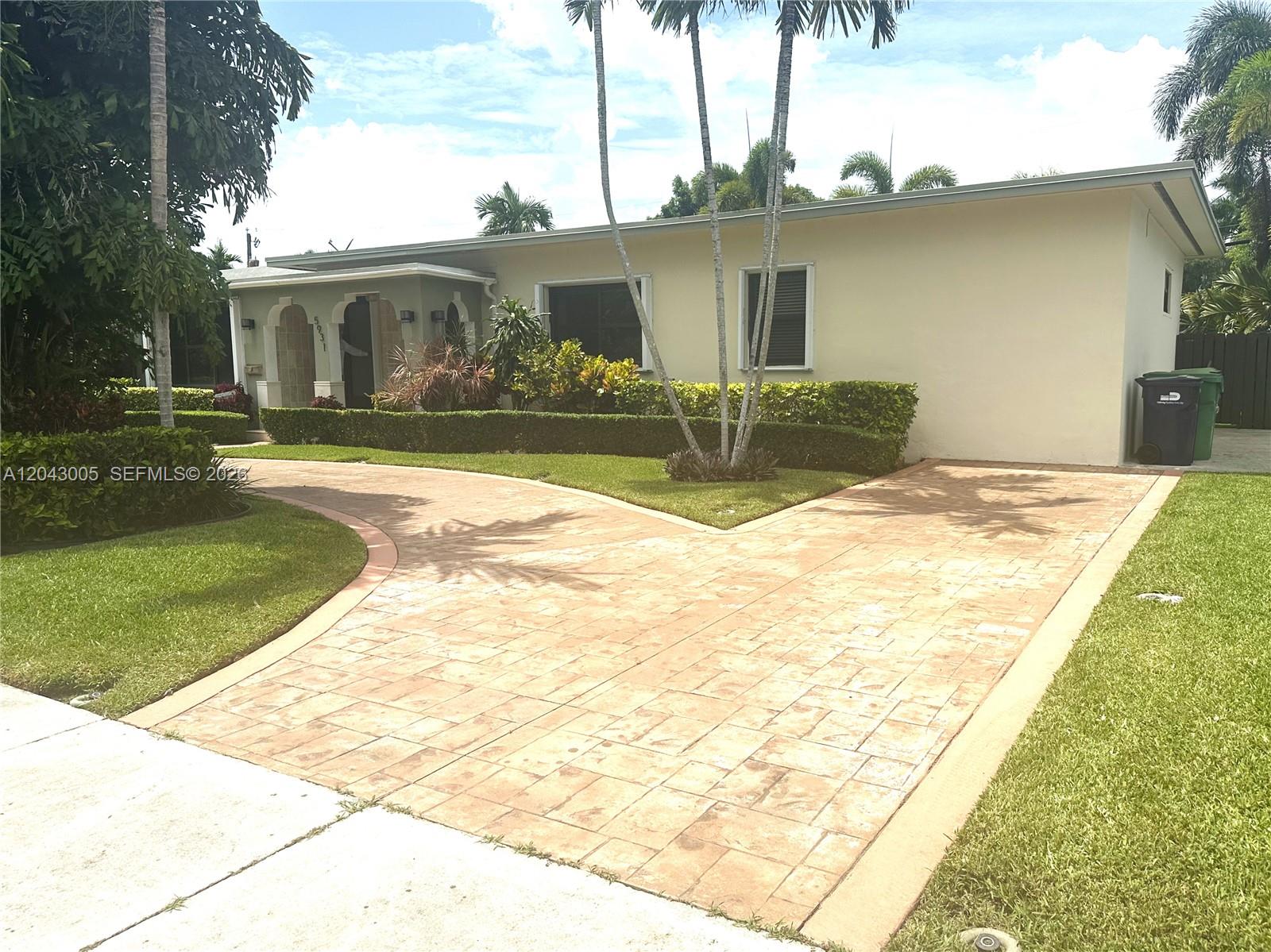 5931 SW 46th Street