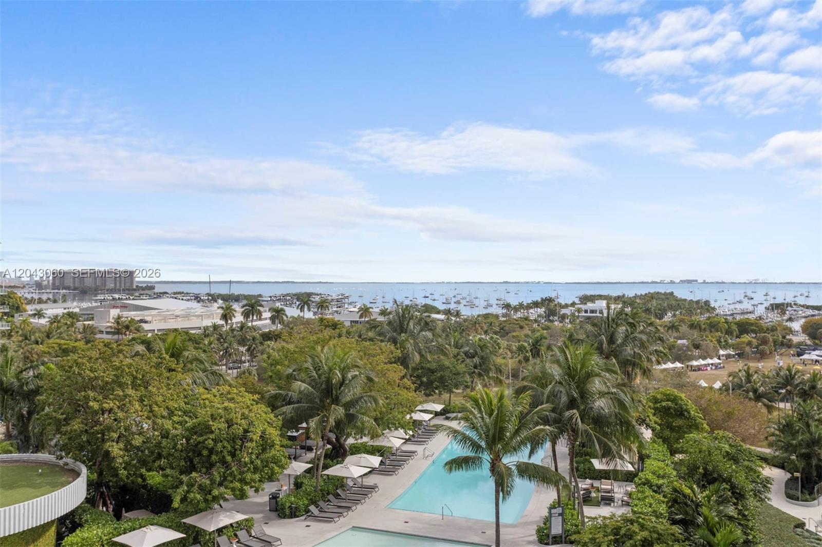 2821 S Bayshore Drive