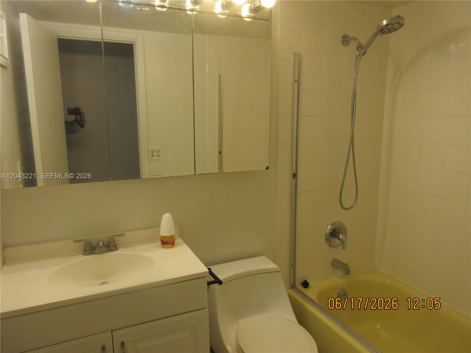 1230 NE 139th Street