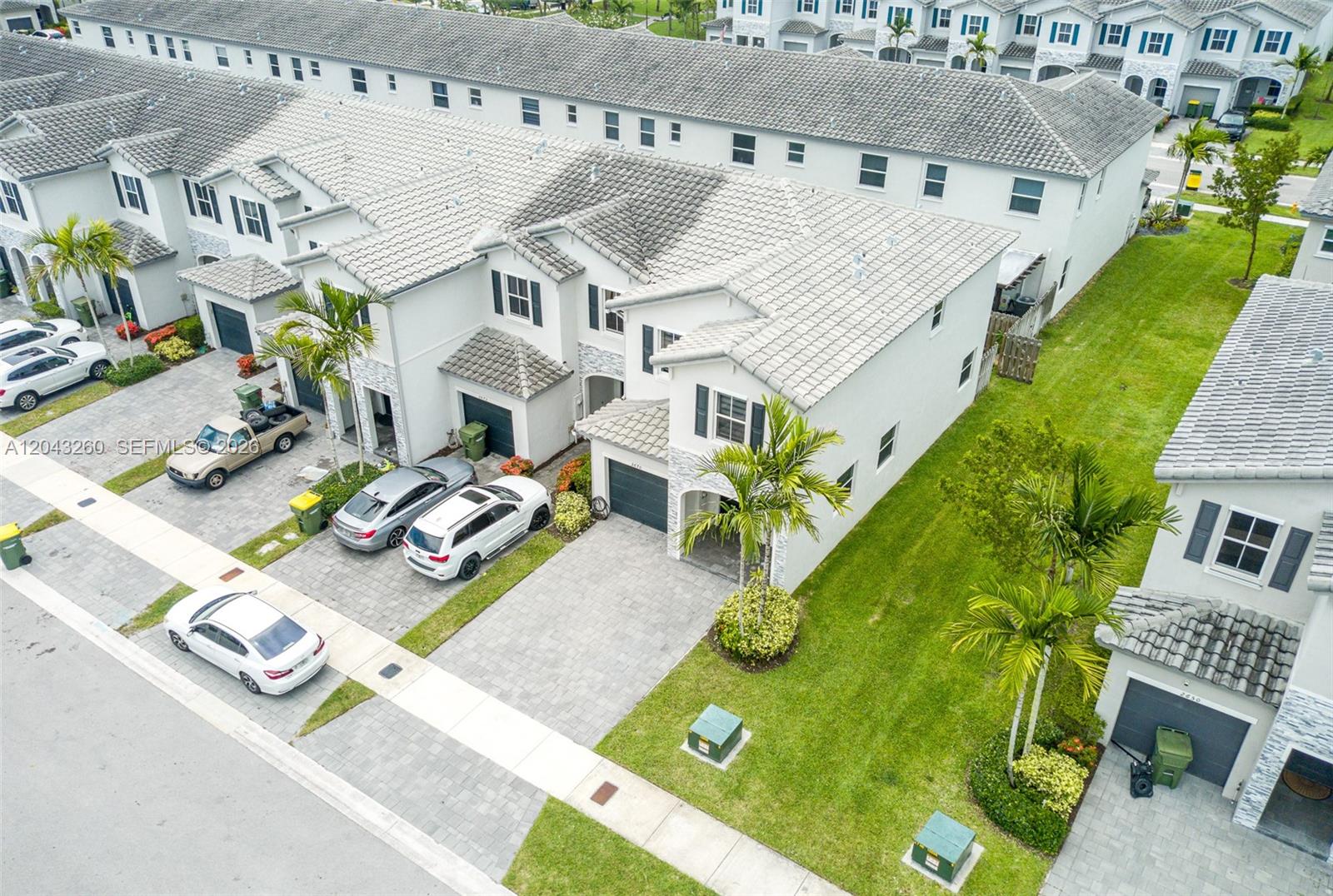 2670 SE 12th Street