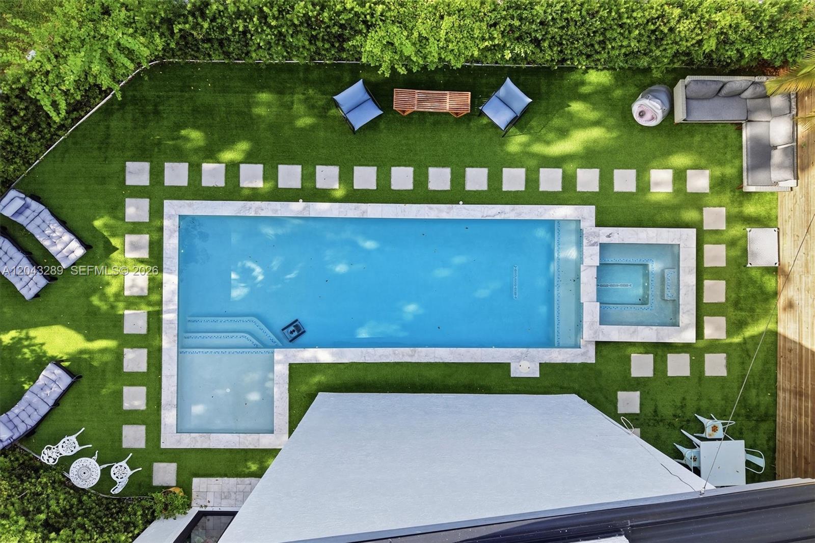 9200 NE 12th Avenue