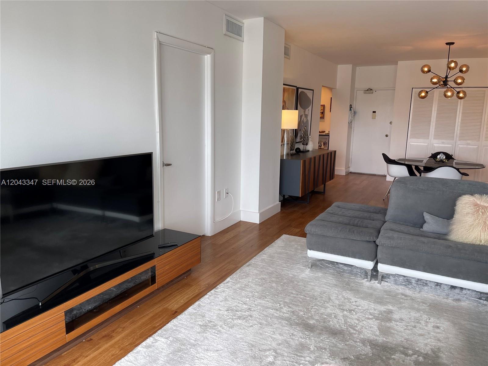 500 Bayview Drive
