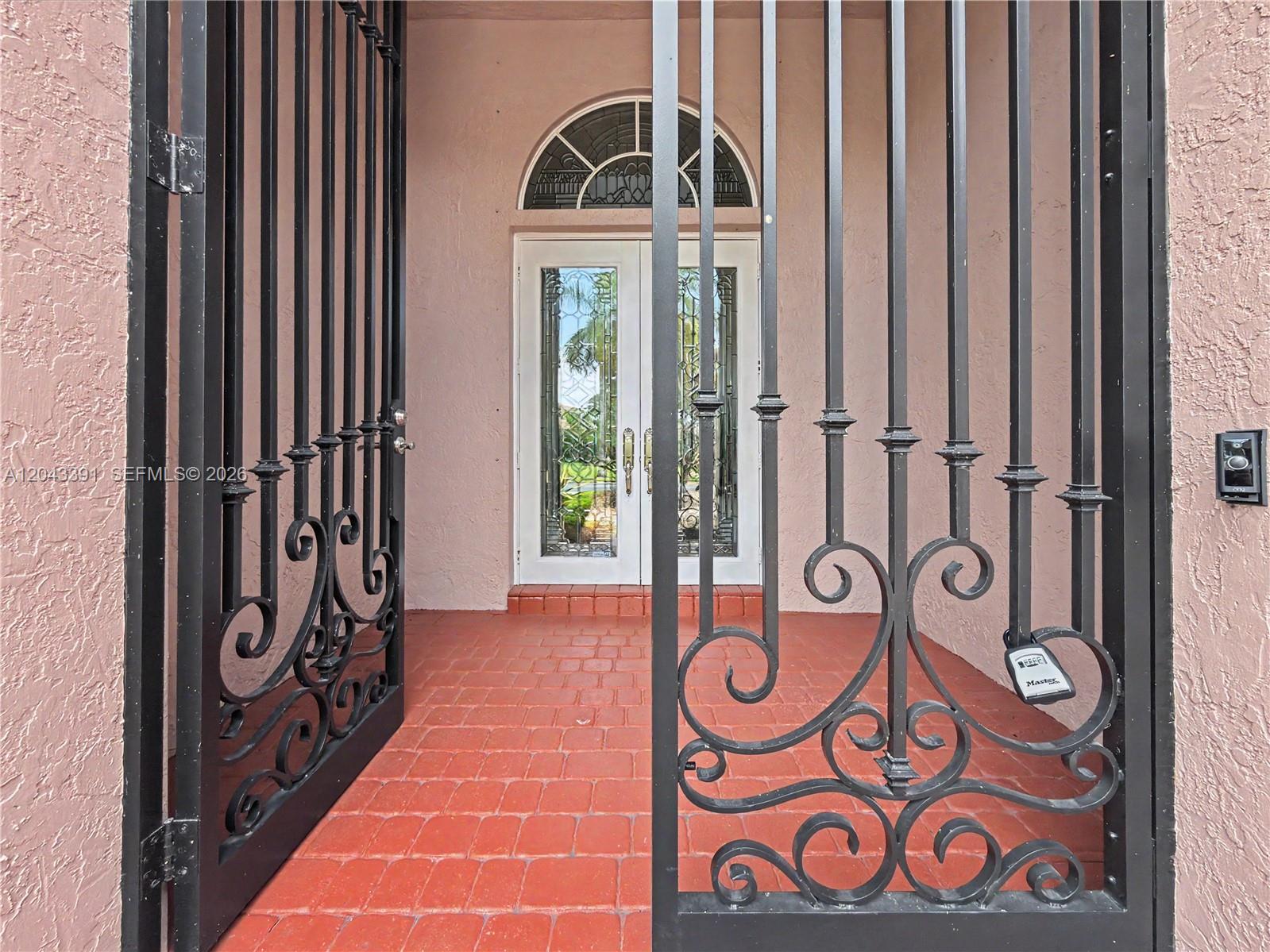 18900 SW 32nd Court