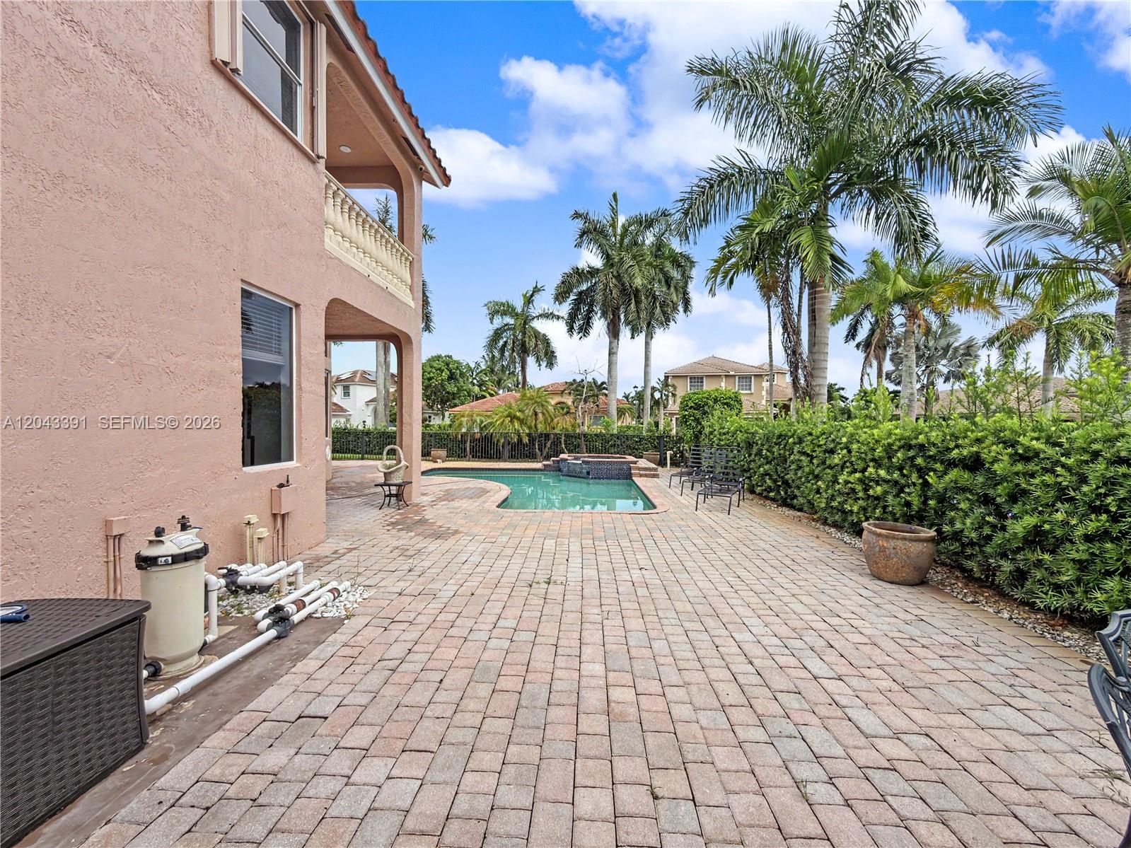 18900 SW 32nd Court