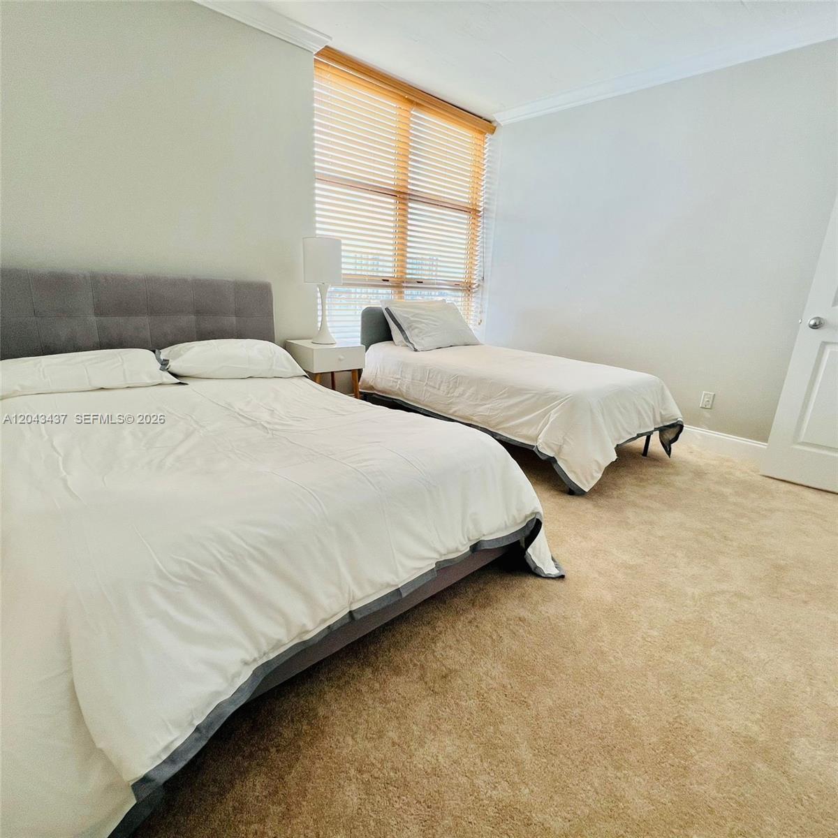 3600 Mystic Pointe Drive