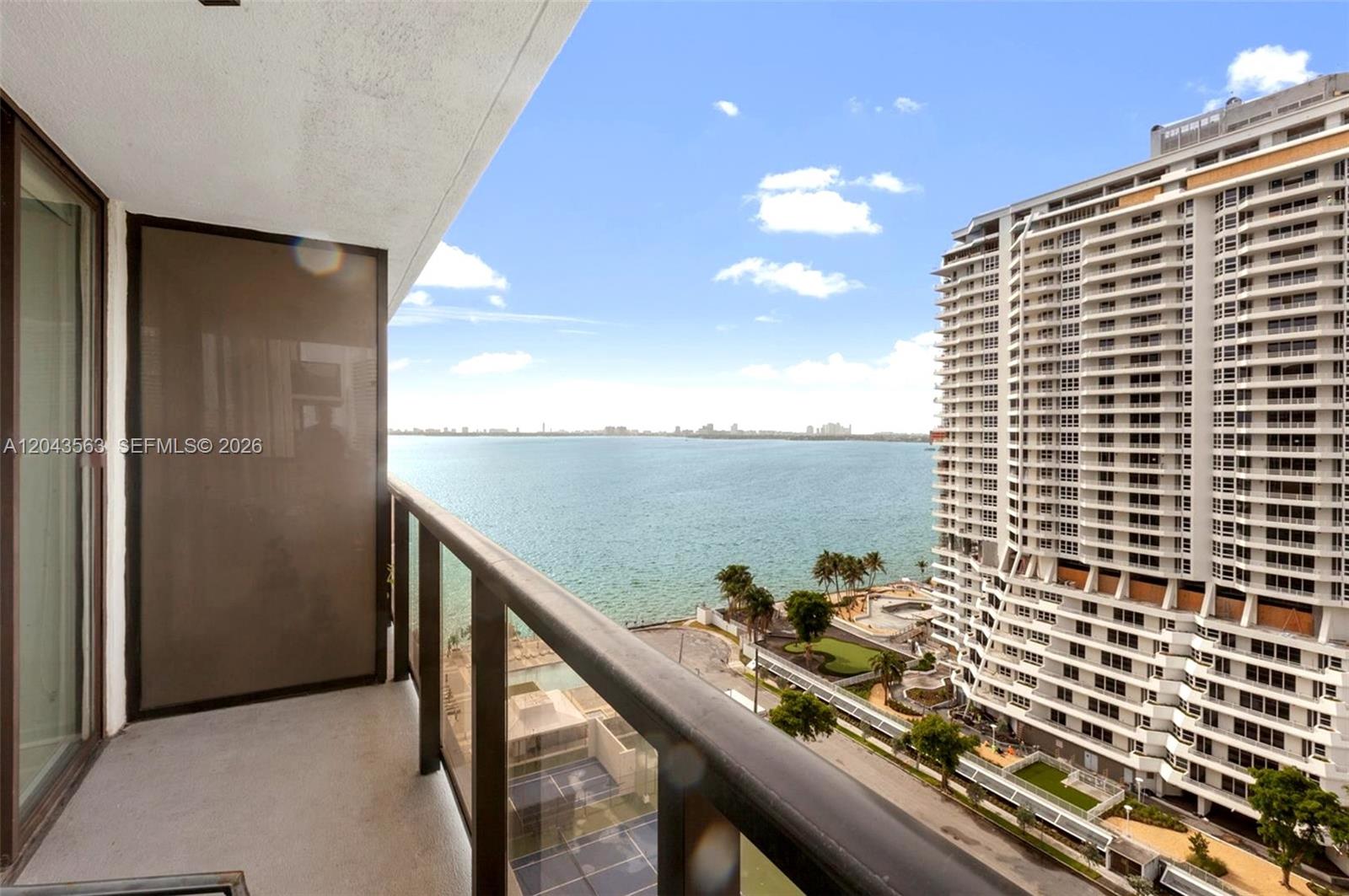 600 NE 36th Street