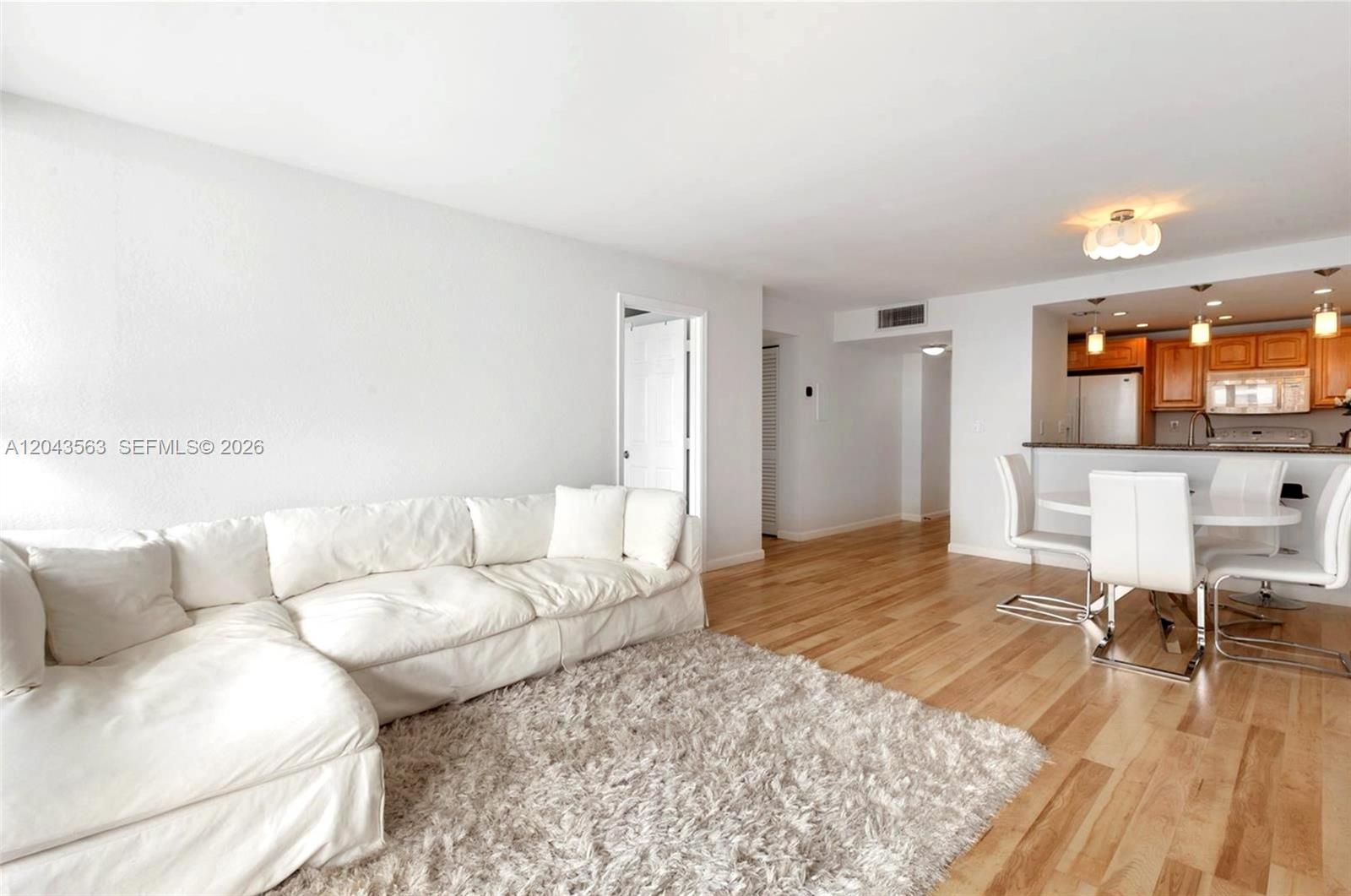 600 NE 36th Street