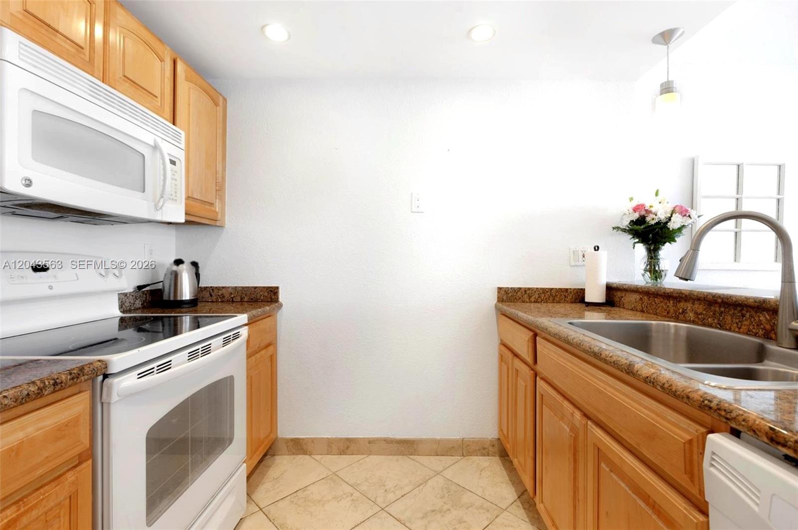 600 NE 36th Street