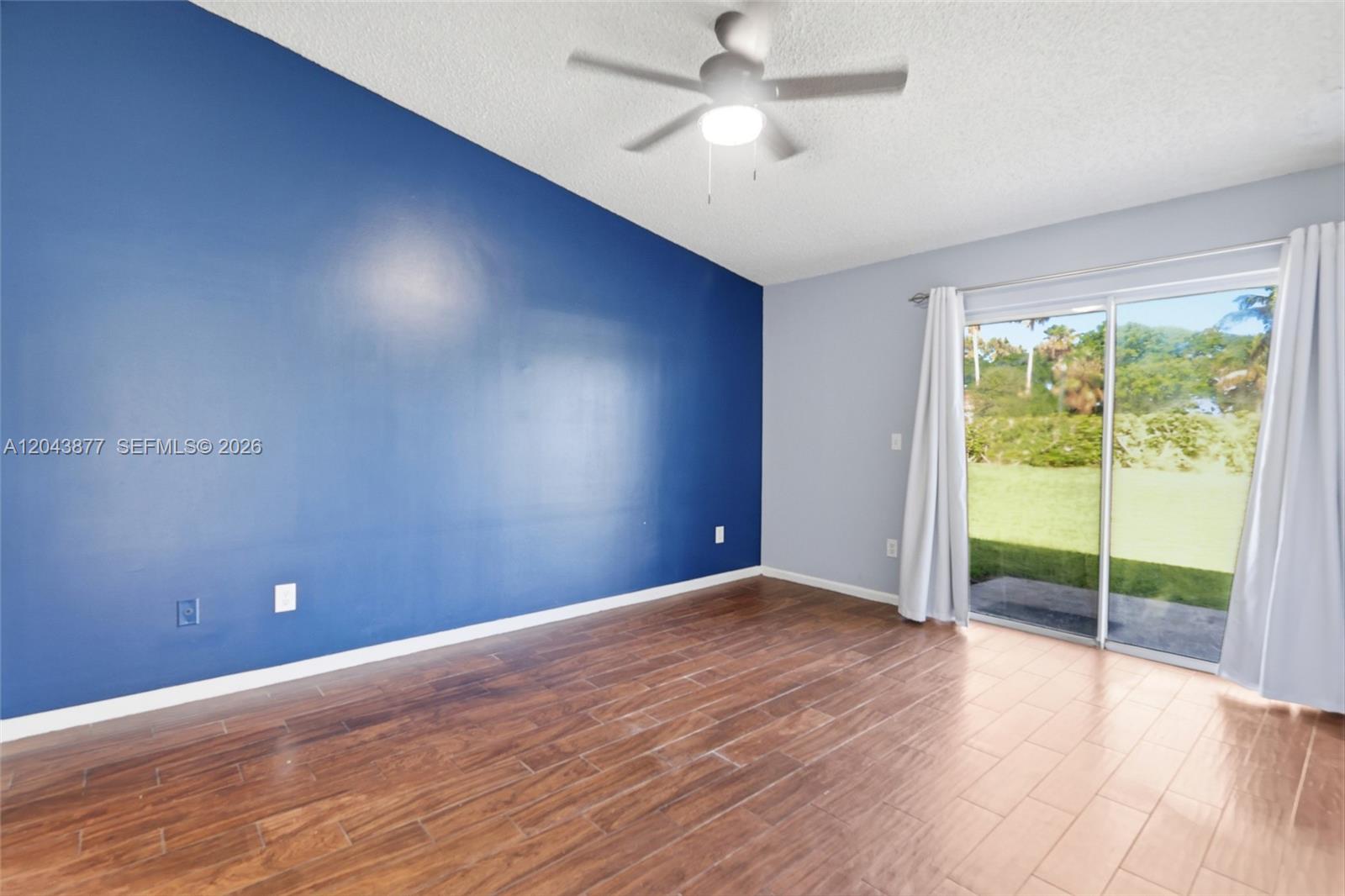 1855 SE 6th Court