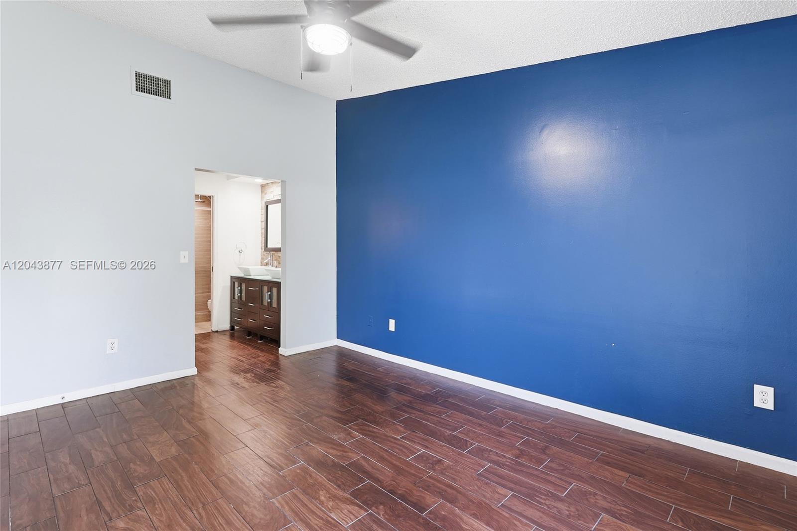 1855 SE 6th Court
