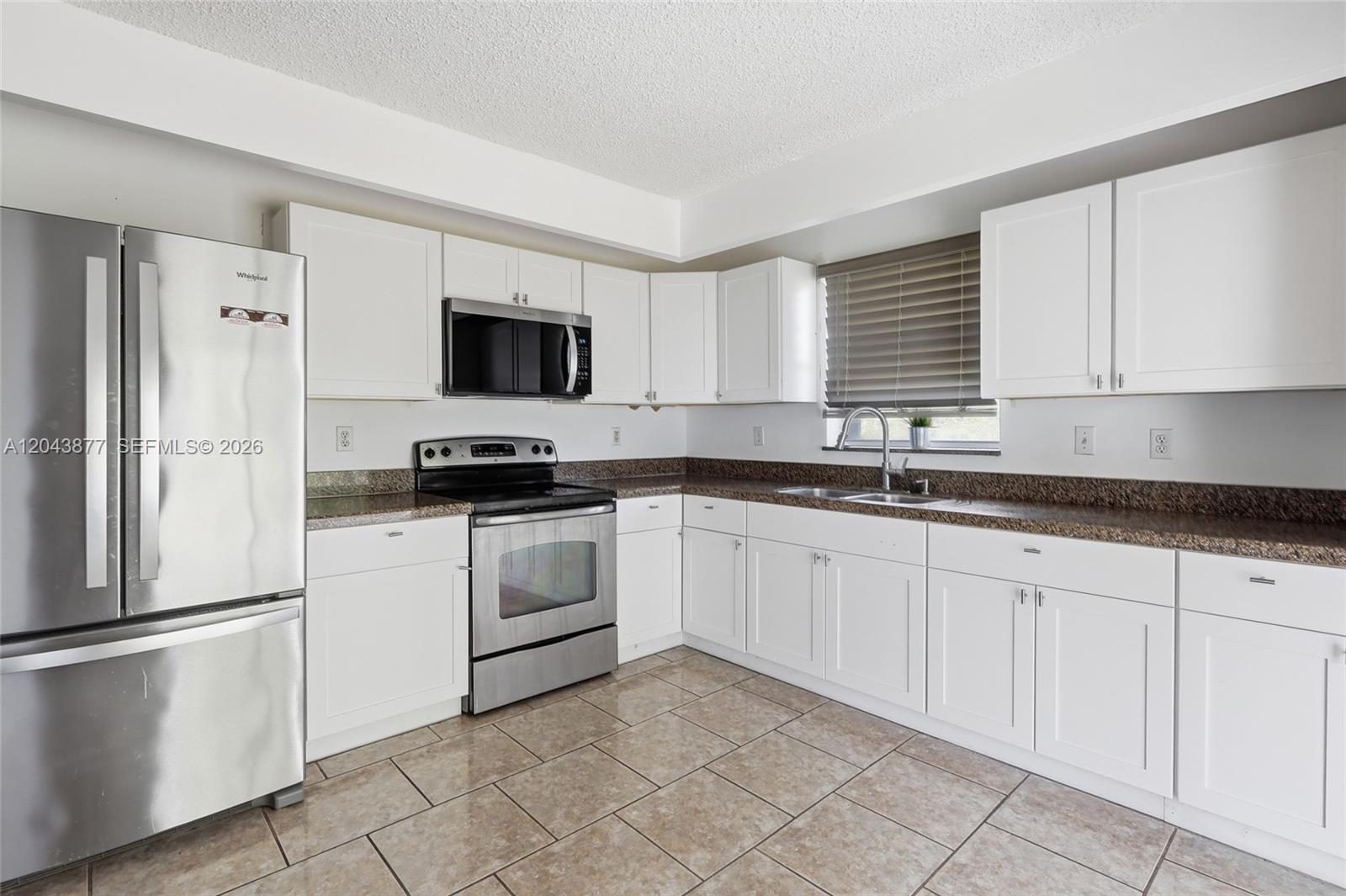 1855 SE 6th Court