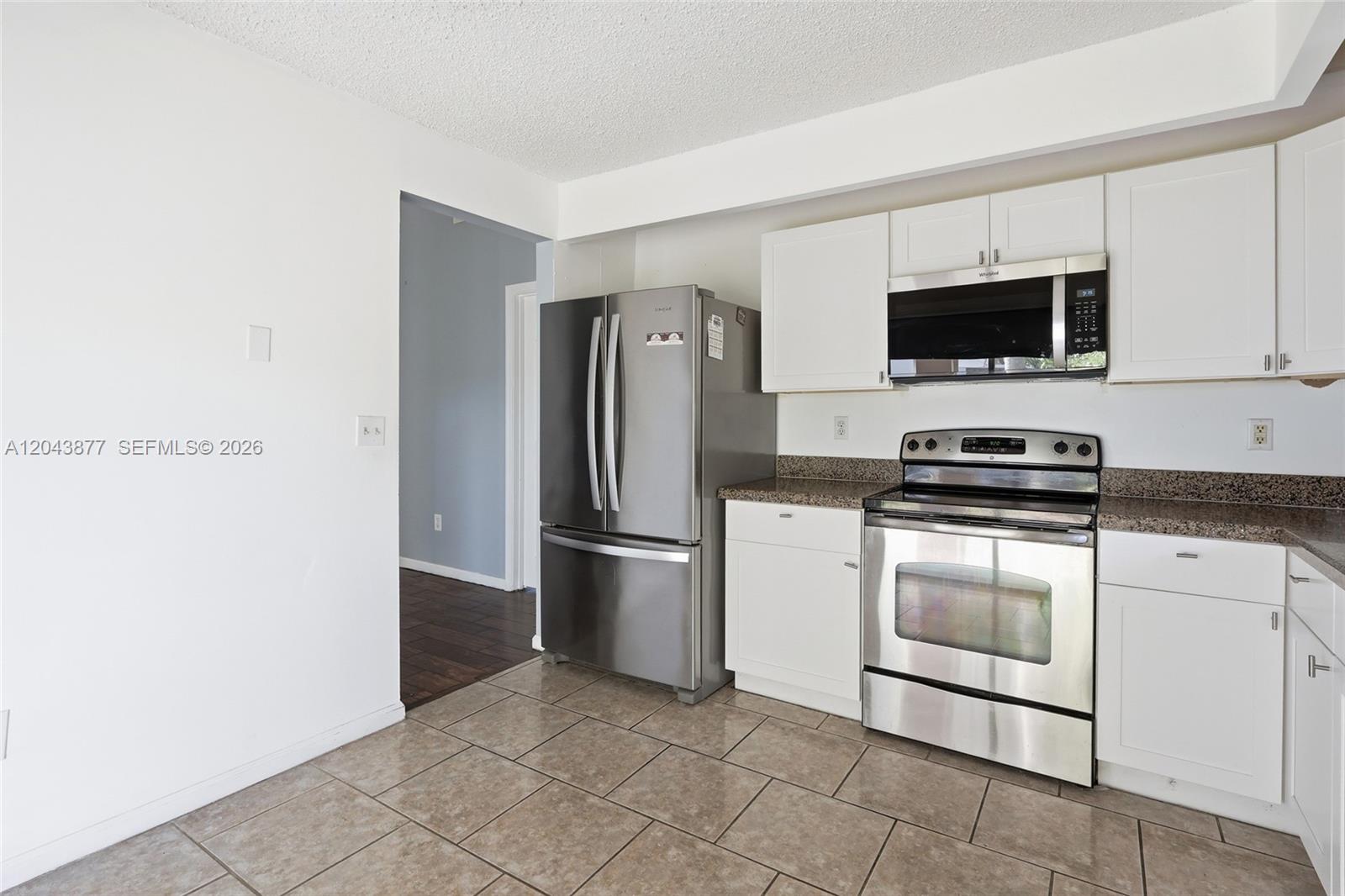 1855 SE 6th Court