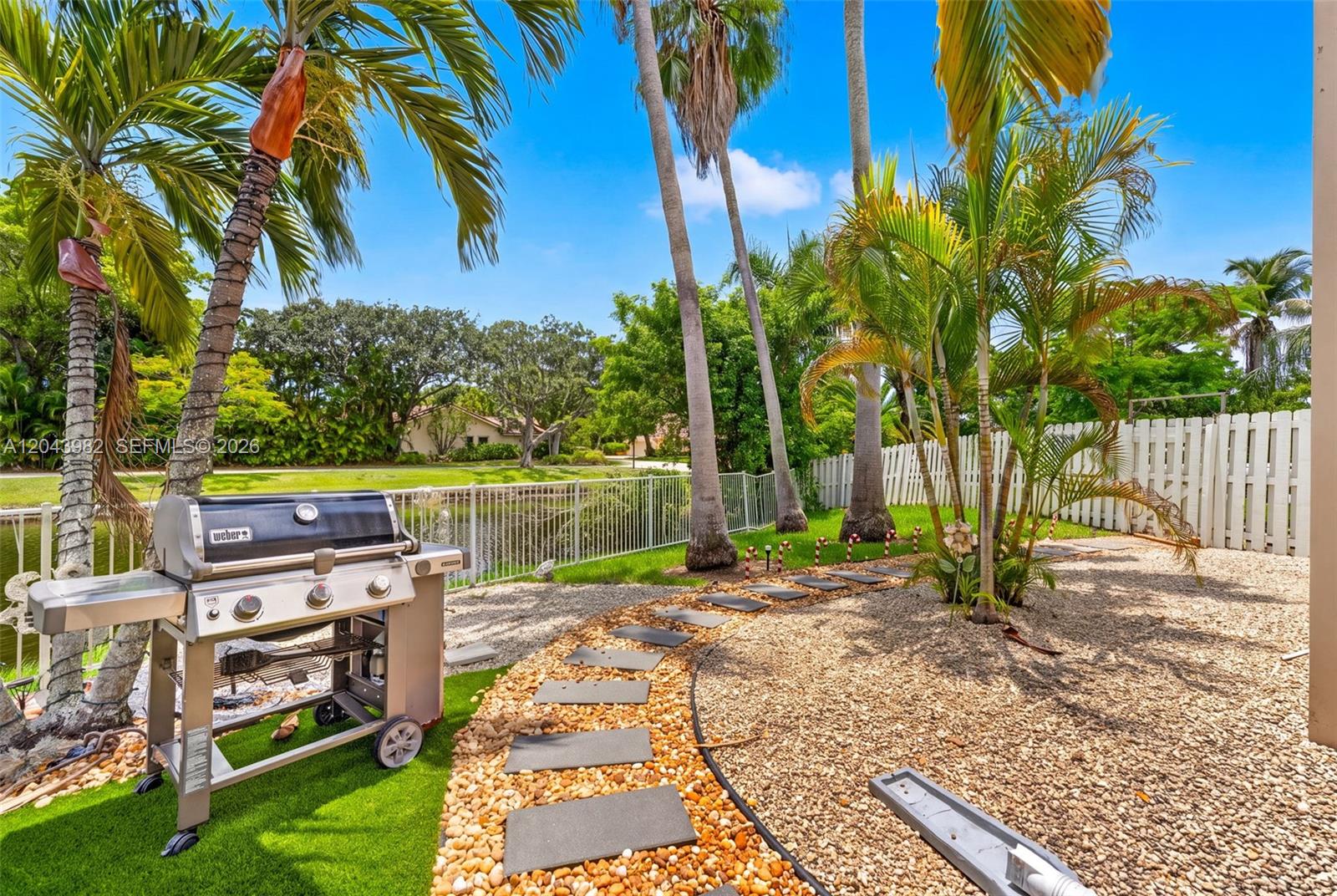 962 SW 93rd Terrace