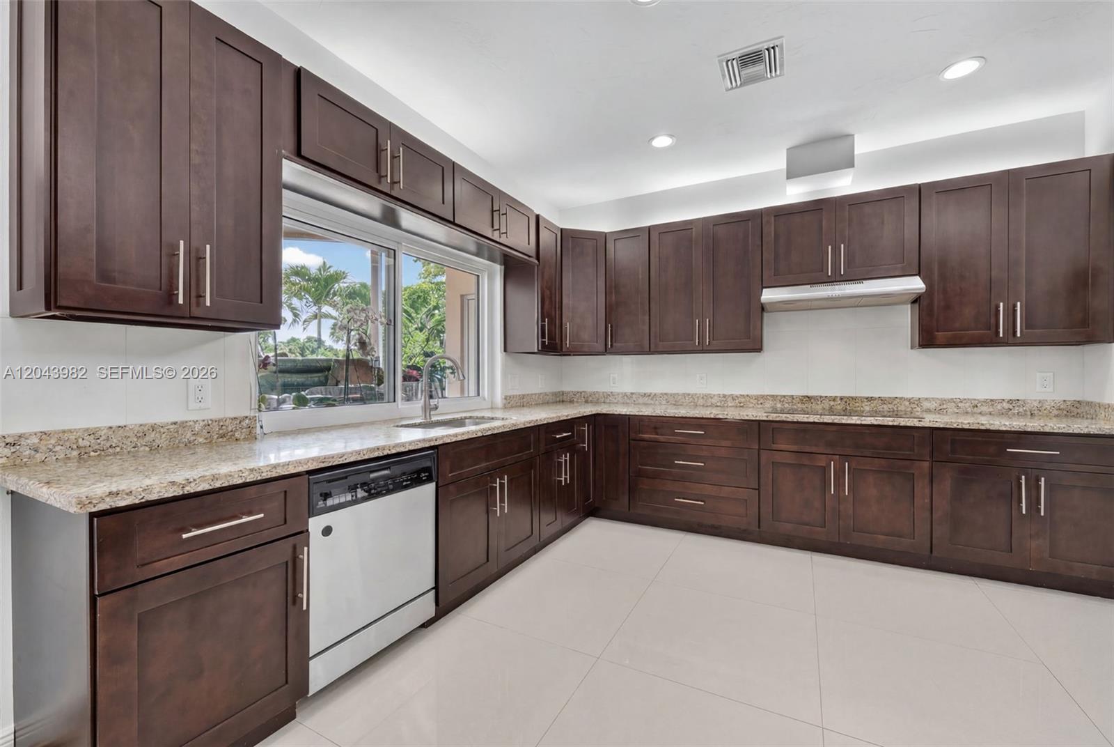 962 SW 93rd Terrace