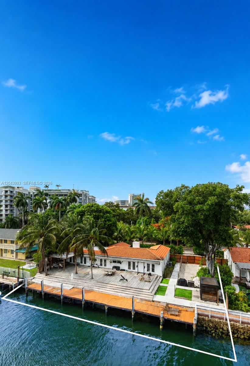 1110 N River Drive