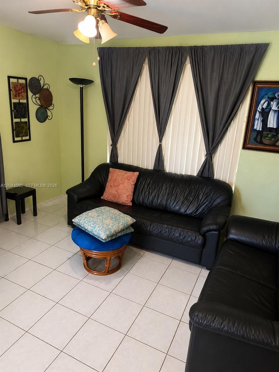 11832 SW 185th Terrace