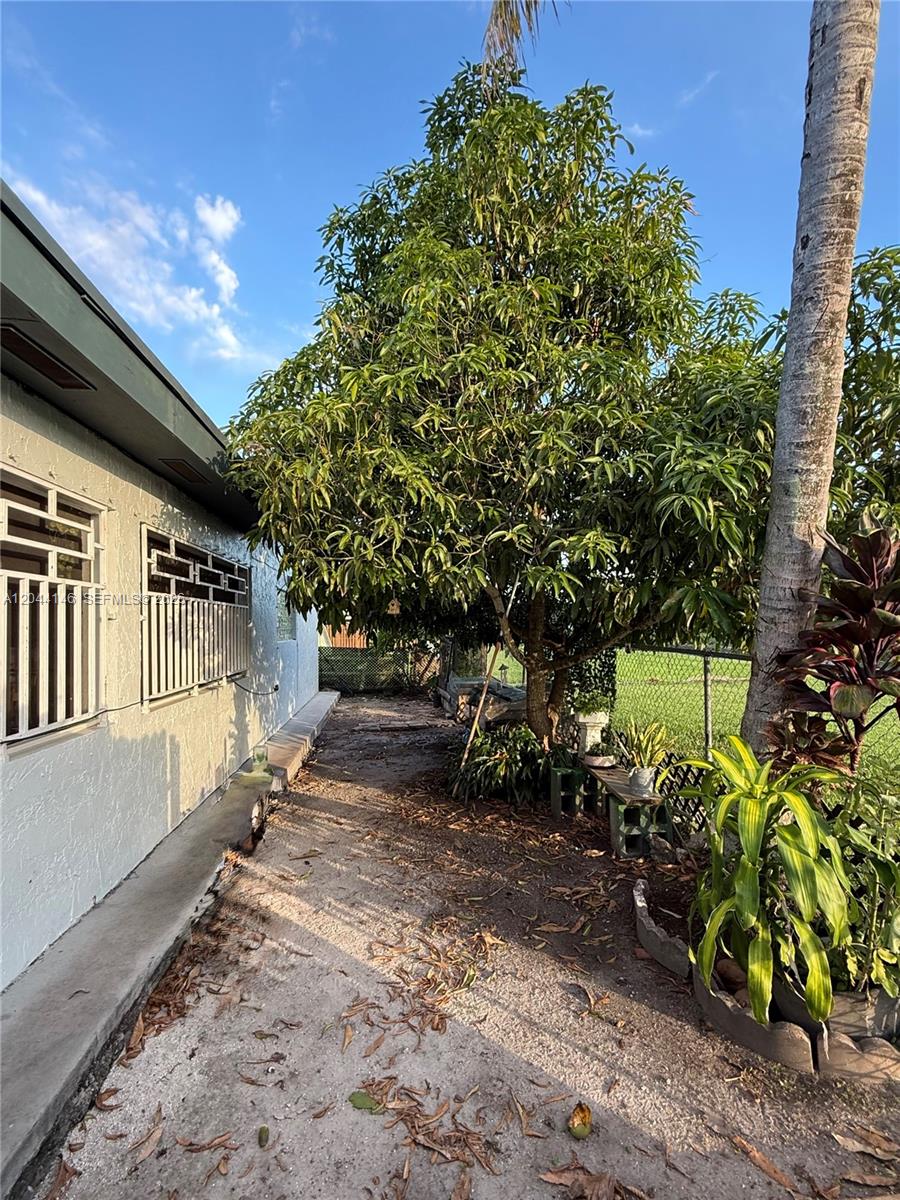 15622 SW 142nd Court