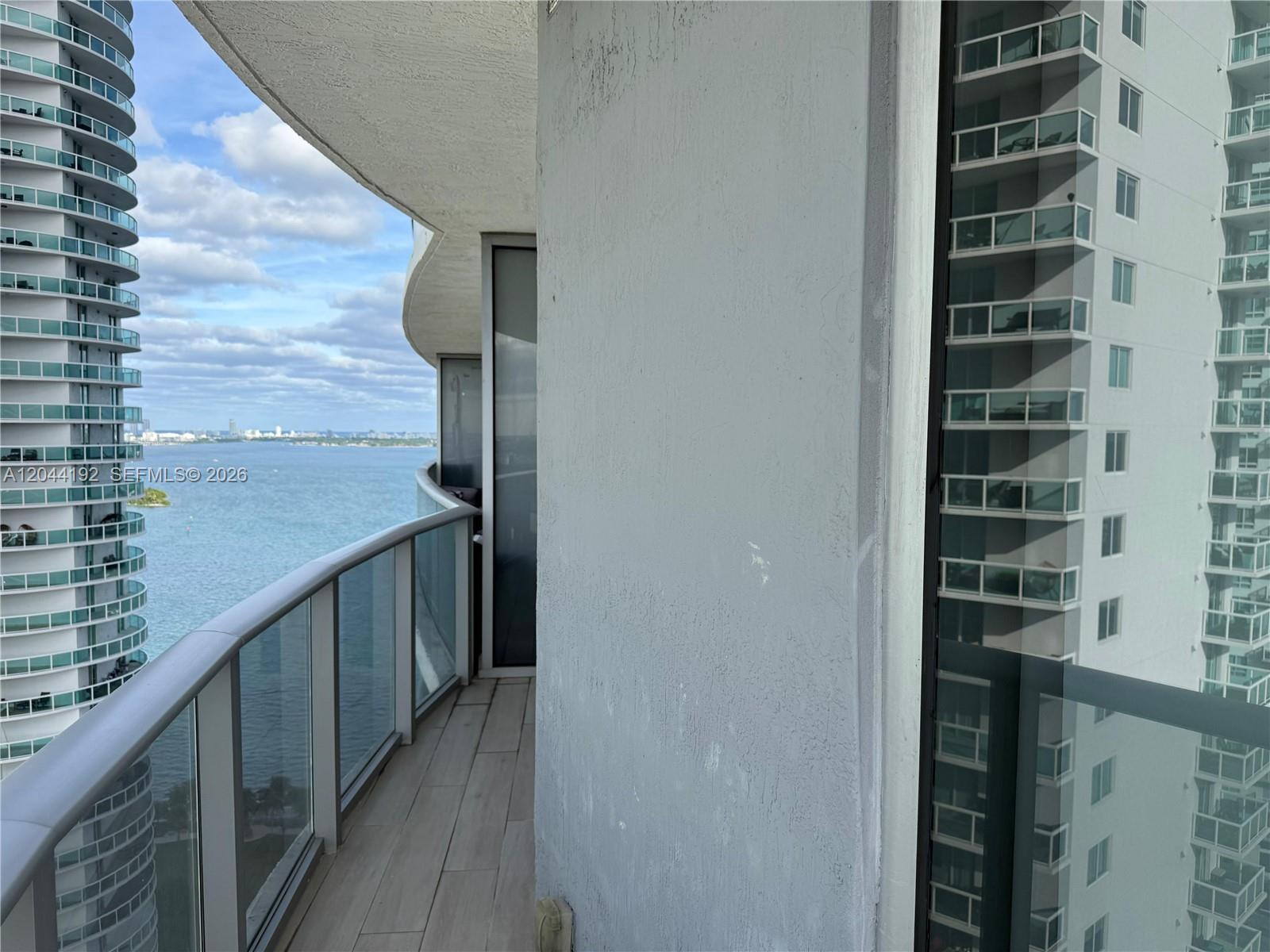 488 NE 18th Street