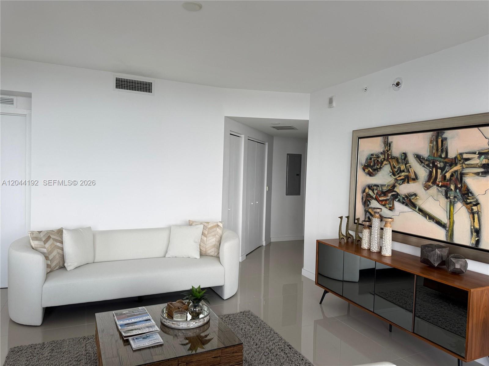 488 NE 18th Street