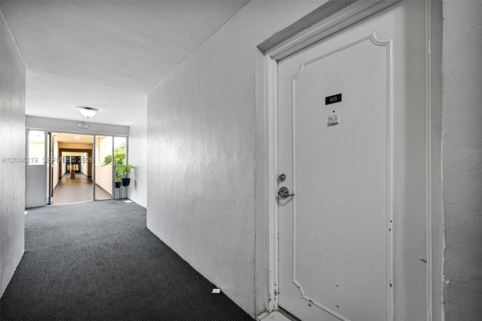 942 NE 199th Street