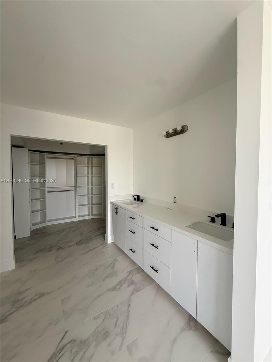 19101 NE 36th Court