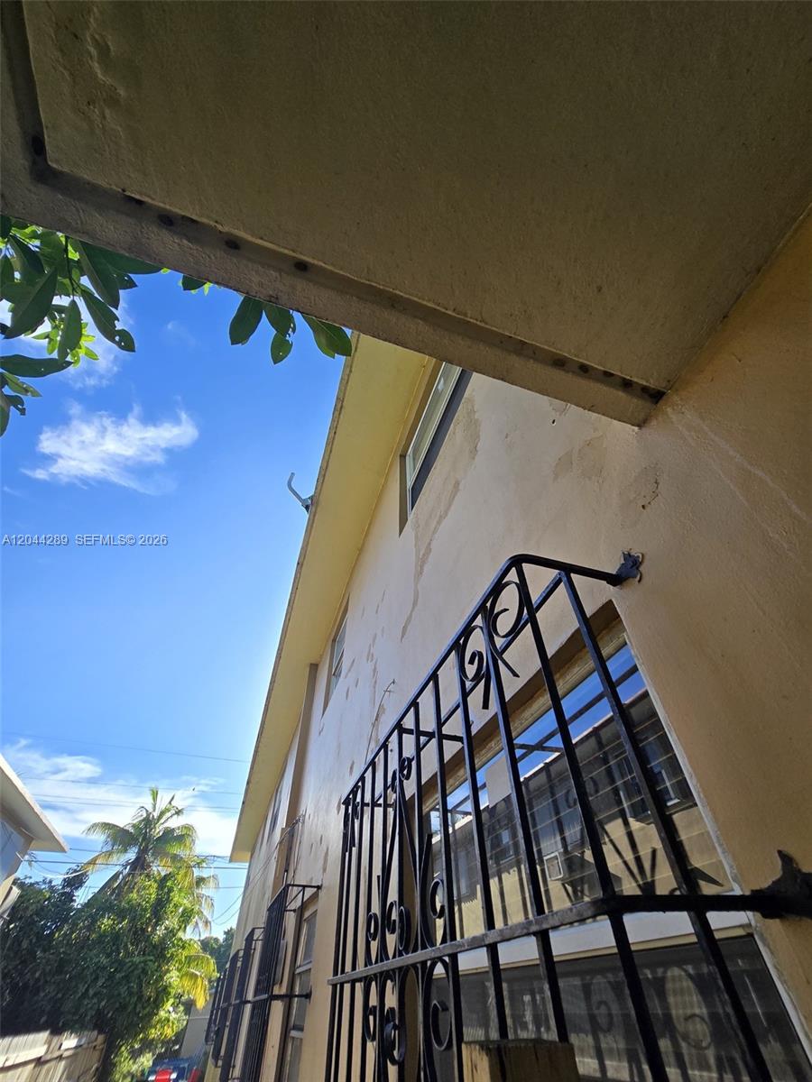2835 NW 22nd Avenue
