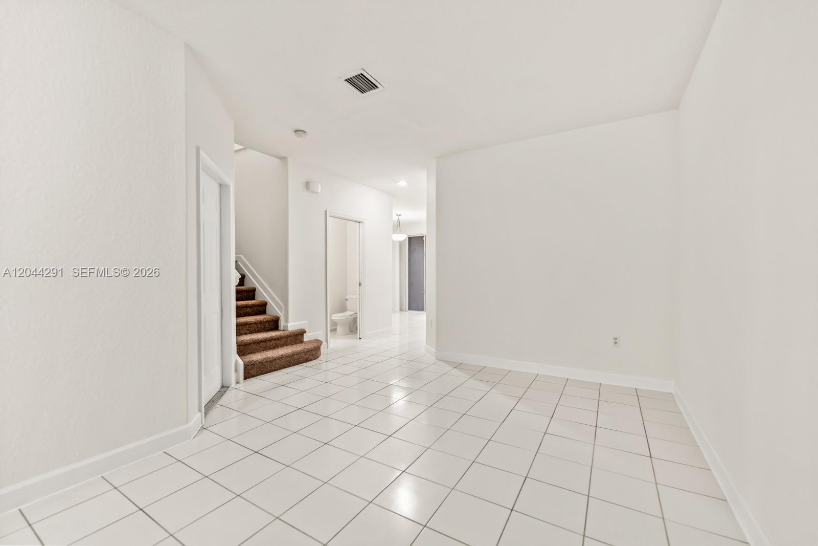 1466 SE 26th Avenue
