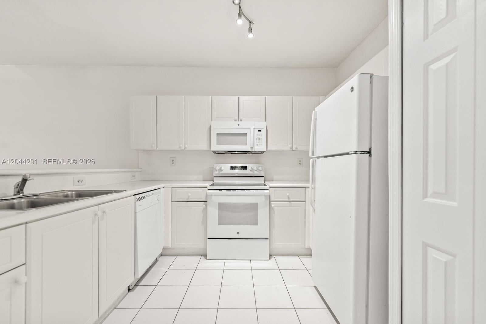1466 SE 26th Avenue