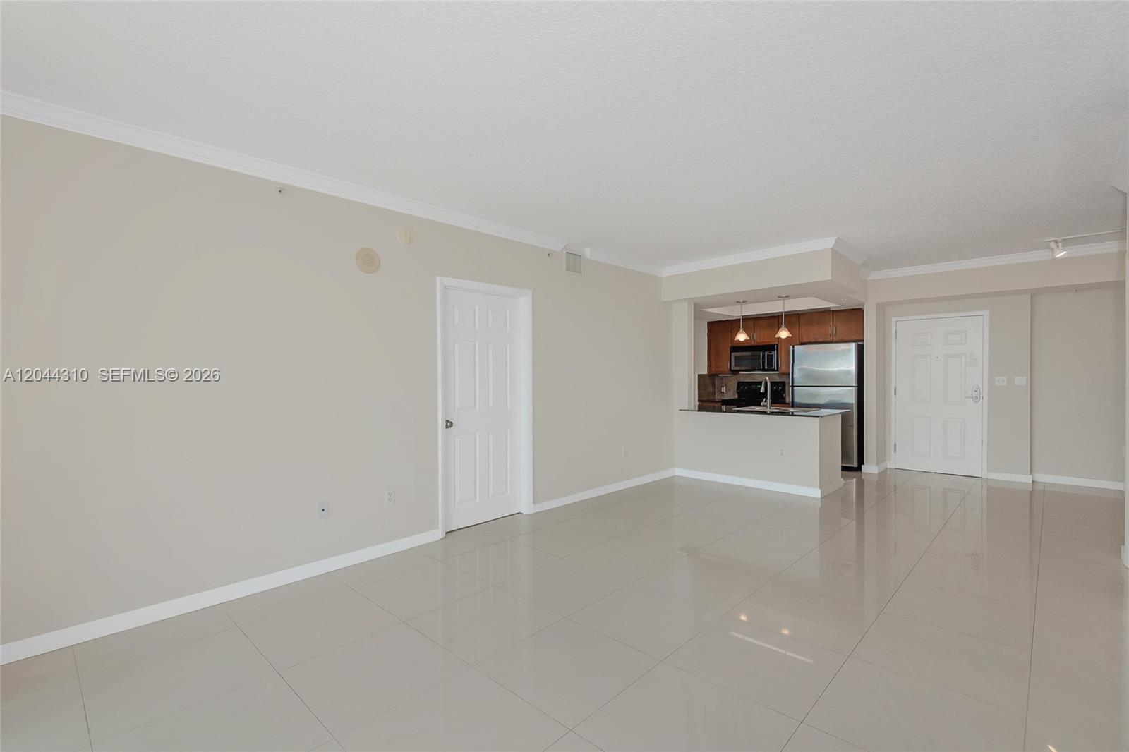 2000 N Bayshore Drive