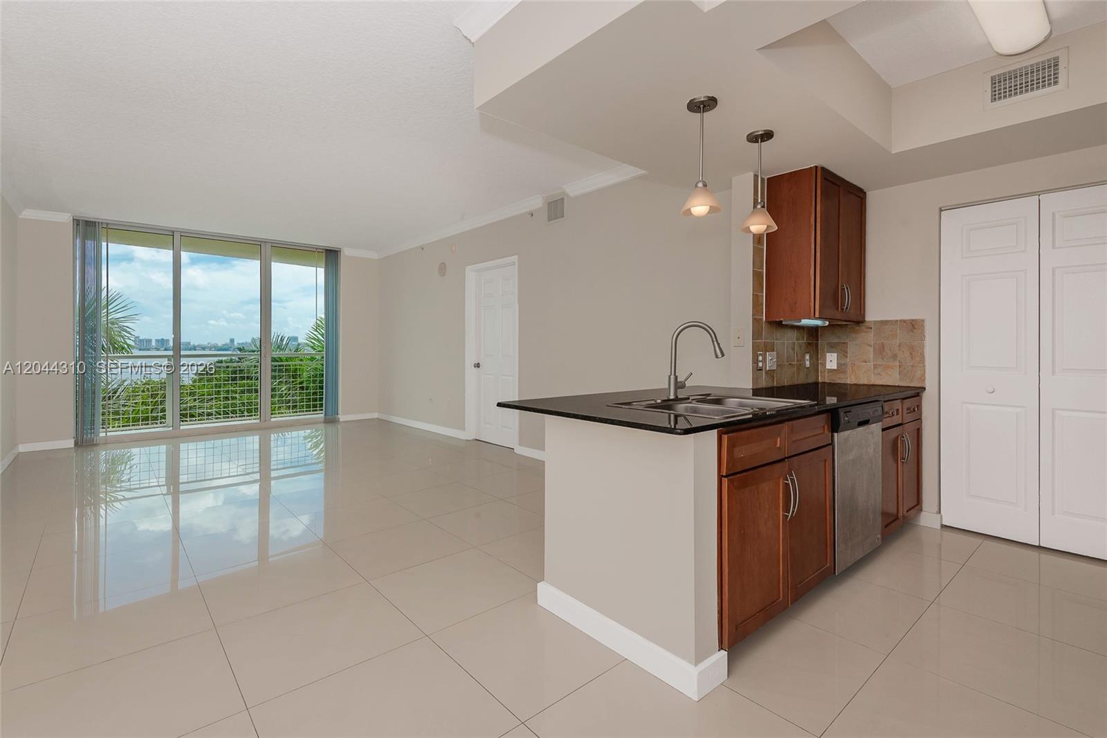2000 N Bayshore Drive