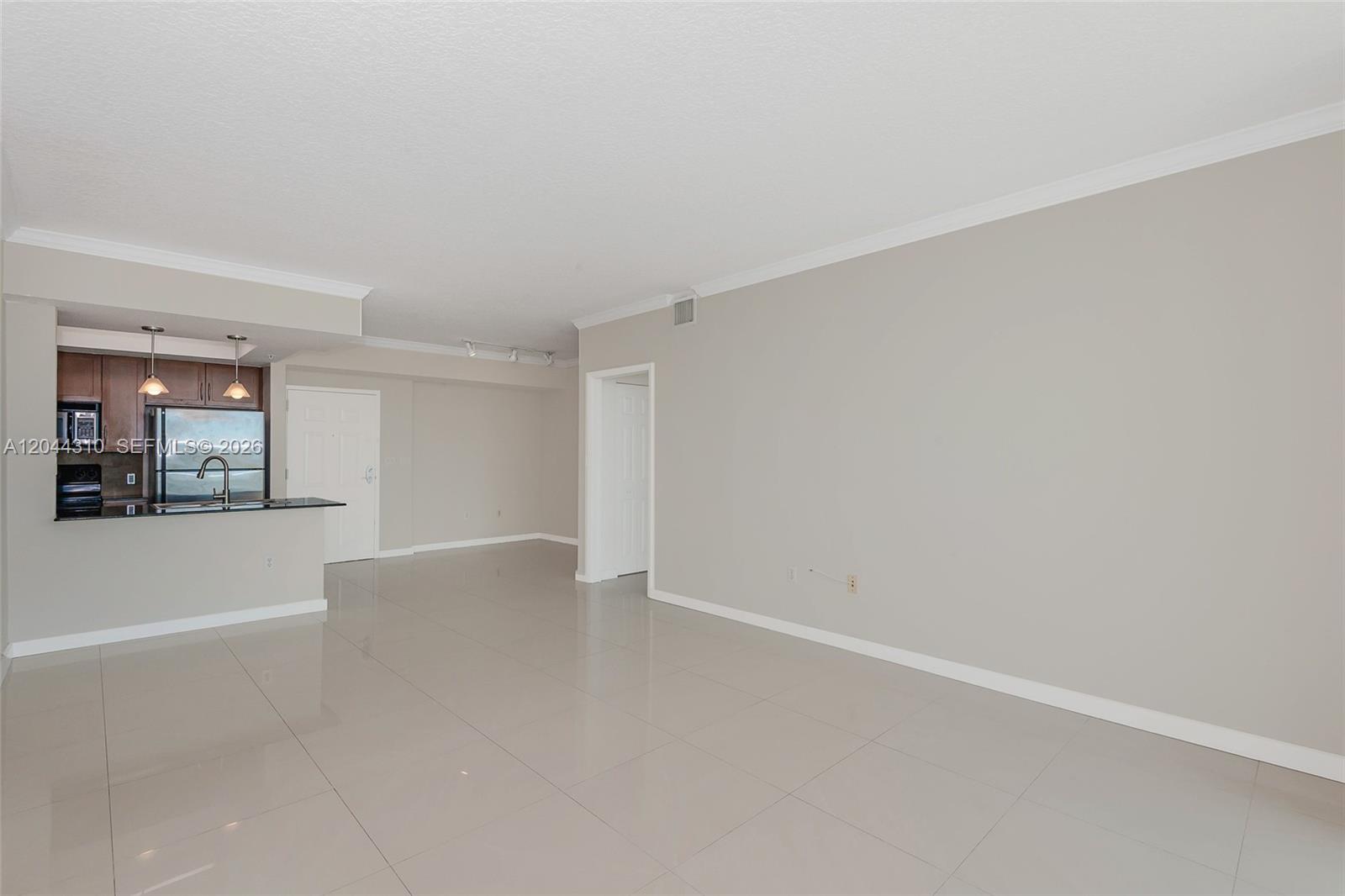 2000 N Bayshore Drive