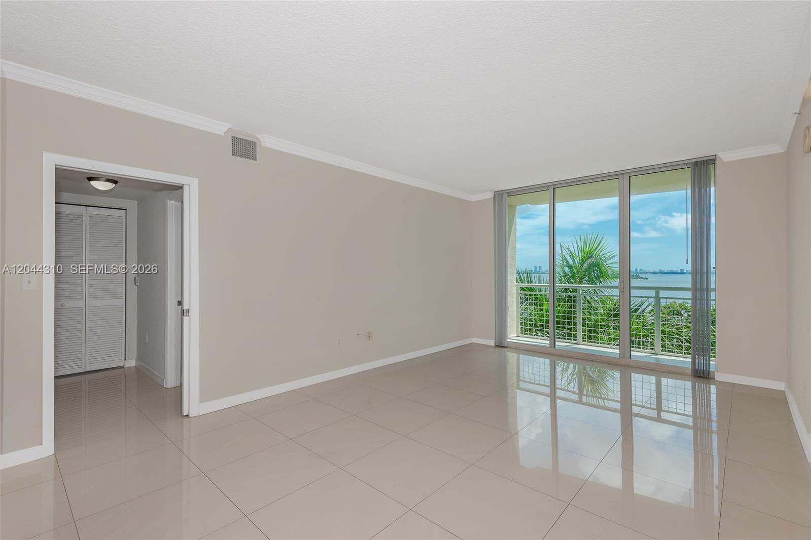 2000 N Bayshore Drive
