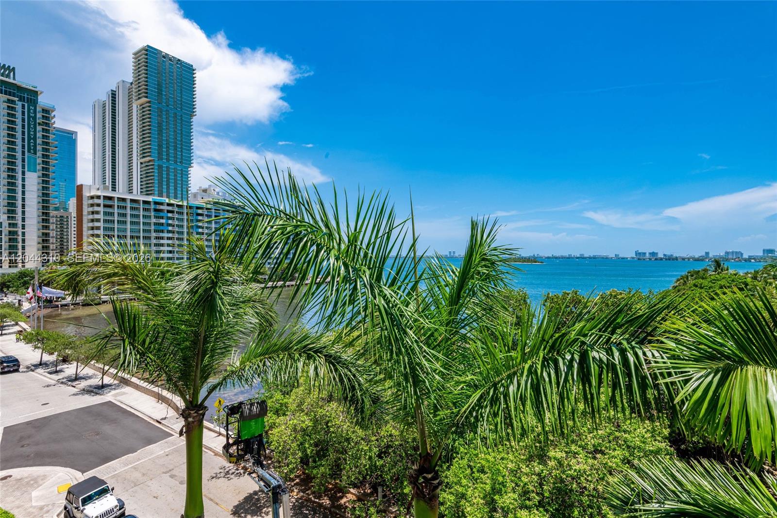 2000 N Bayshore Drive