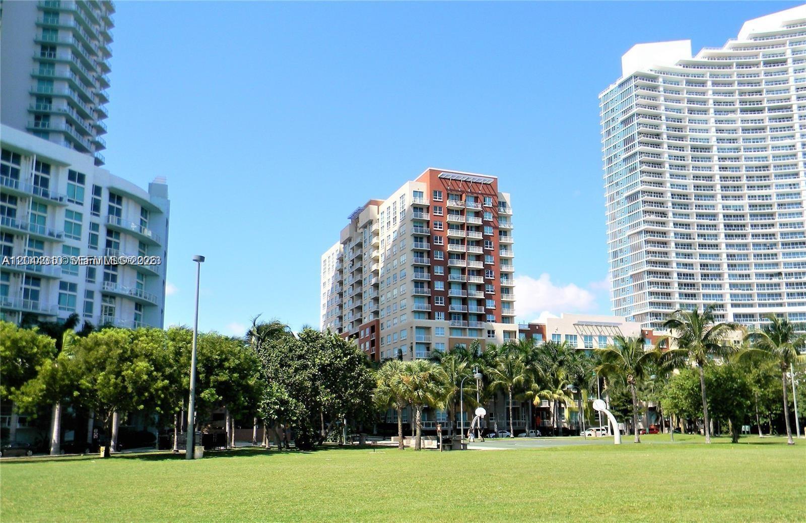 2000 N Bayshore Drive