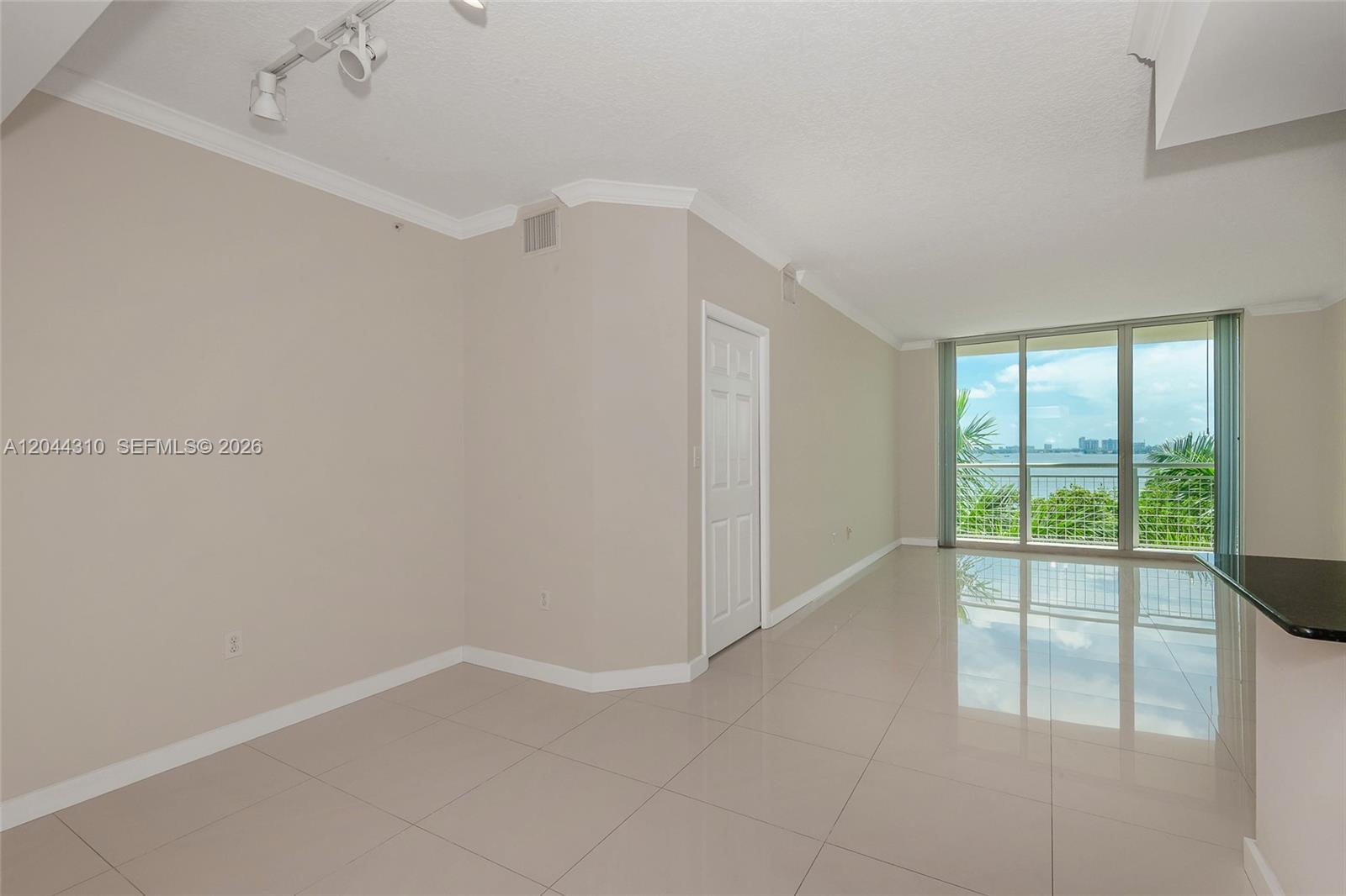 2000 N Bayshore Drive