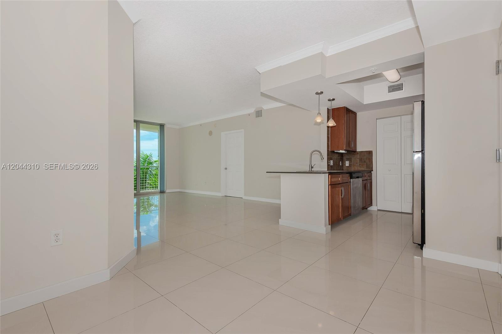 2000 N Bayshore Drive