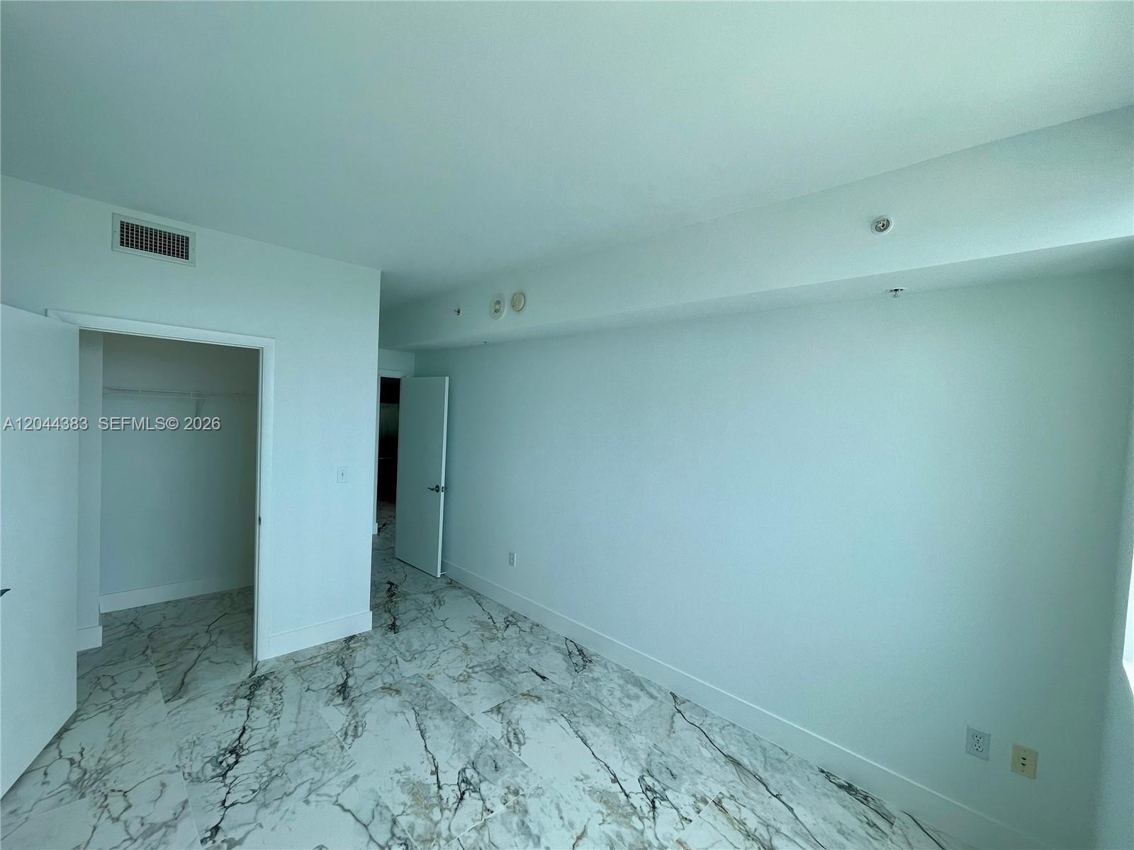 253 NE 2nd Street