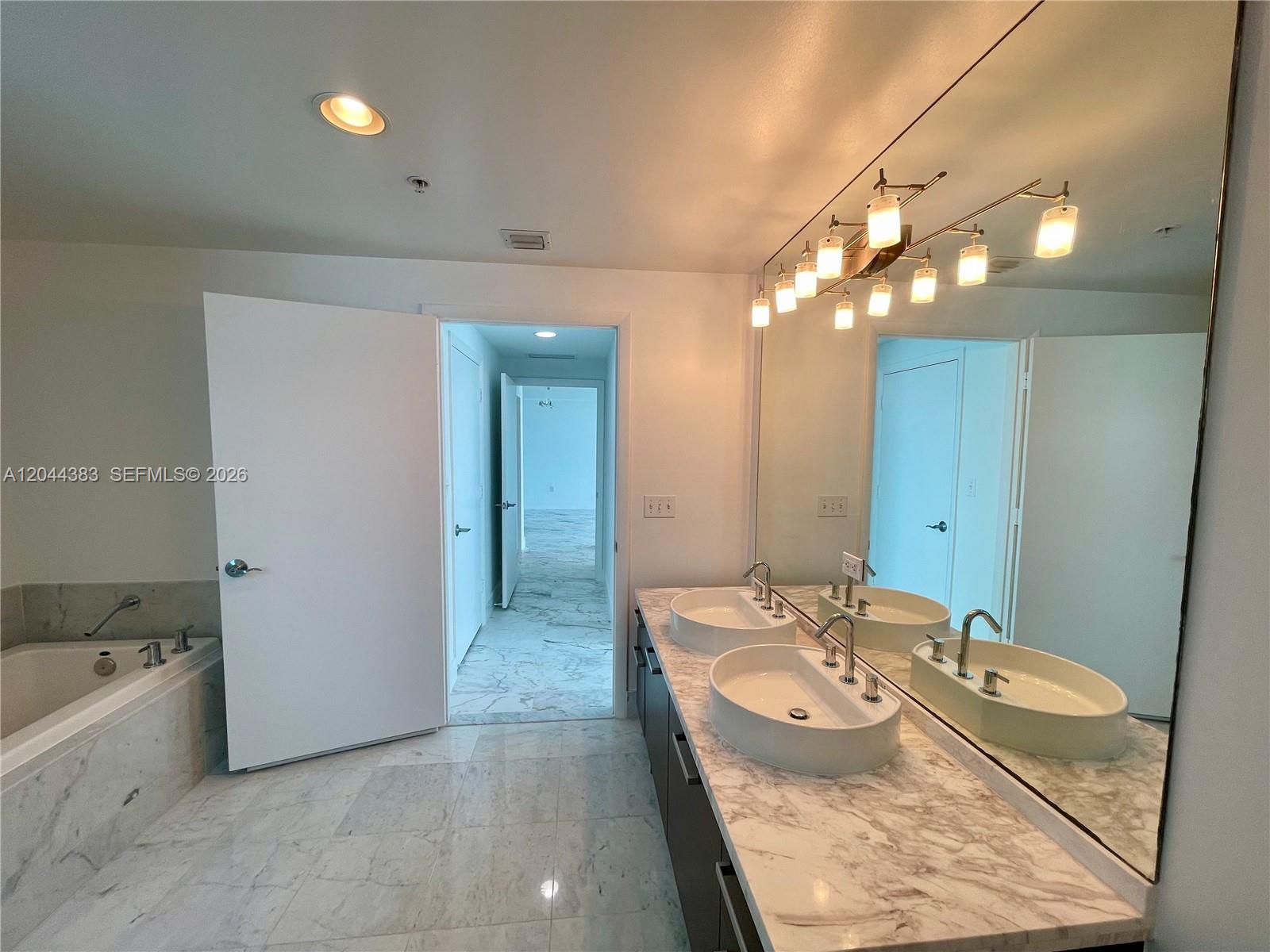 253 NE 2nd Street