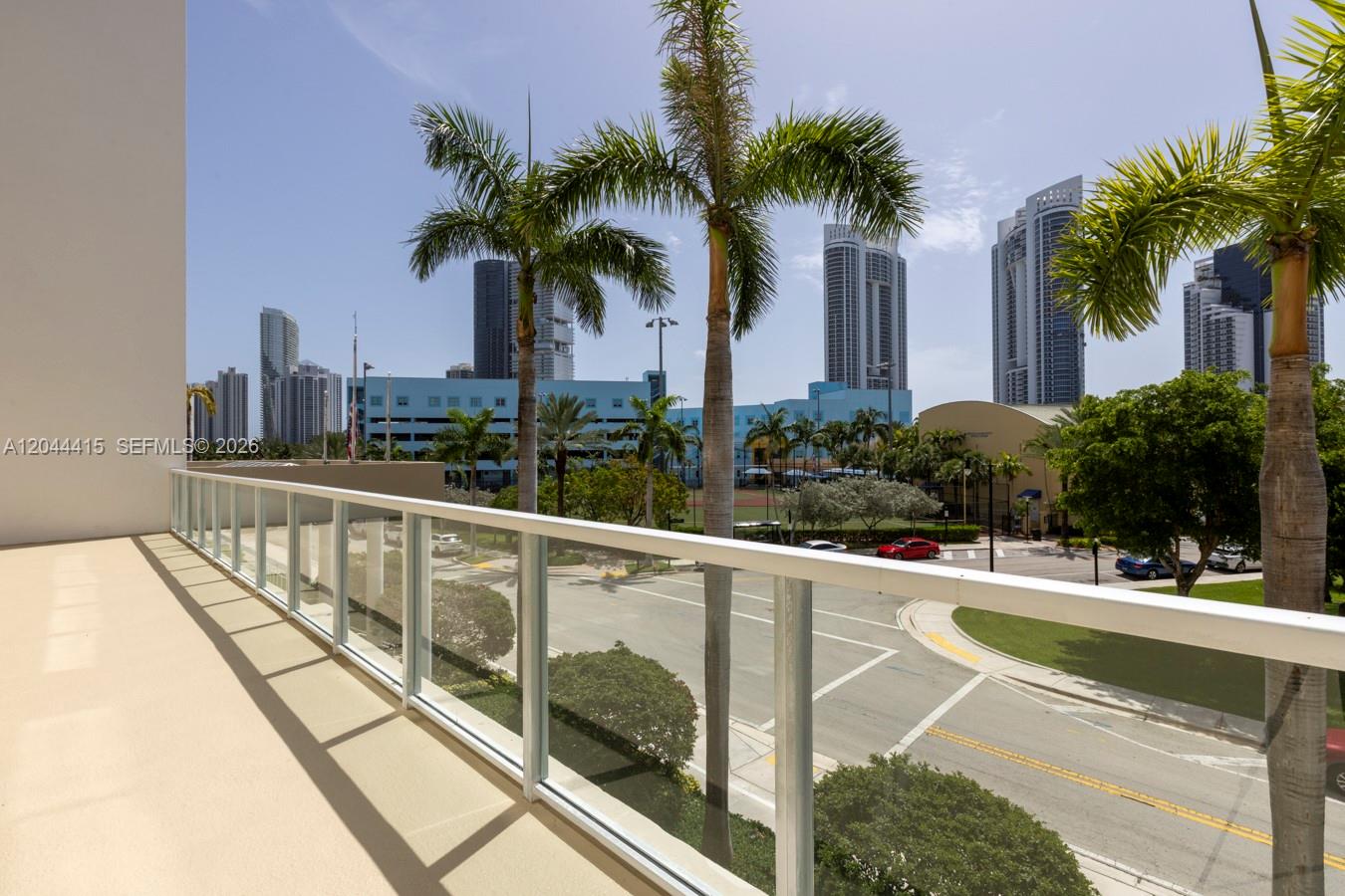 18100 N Bay Road