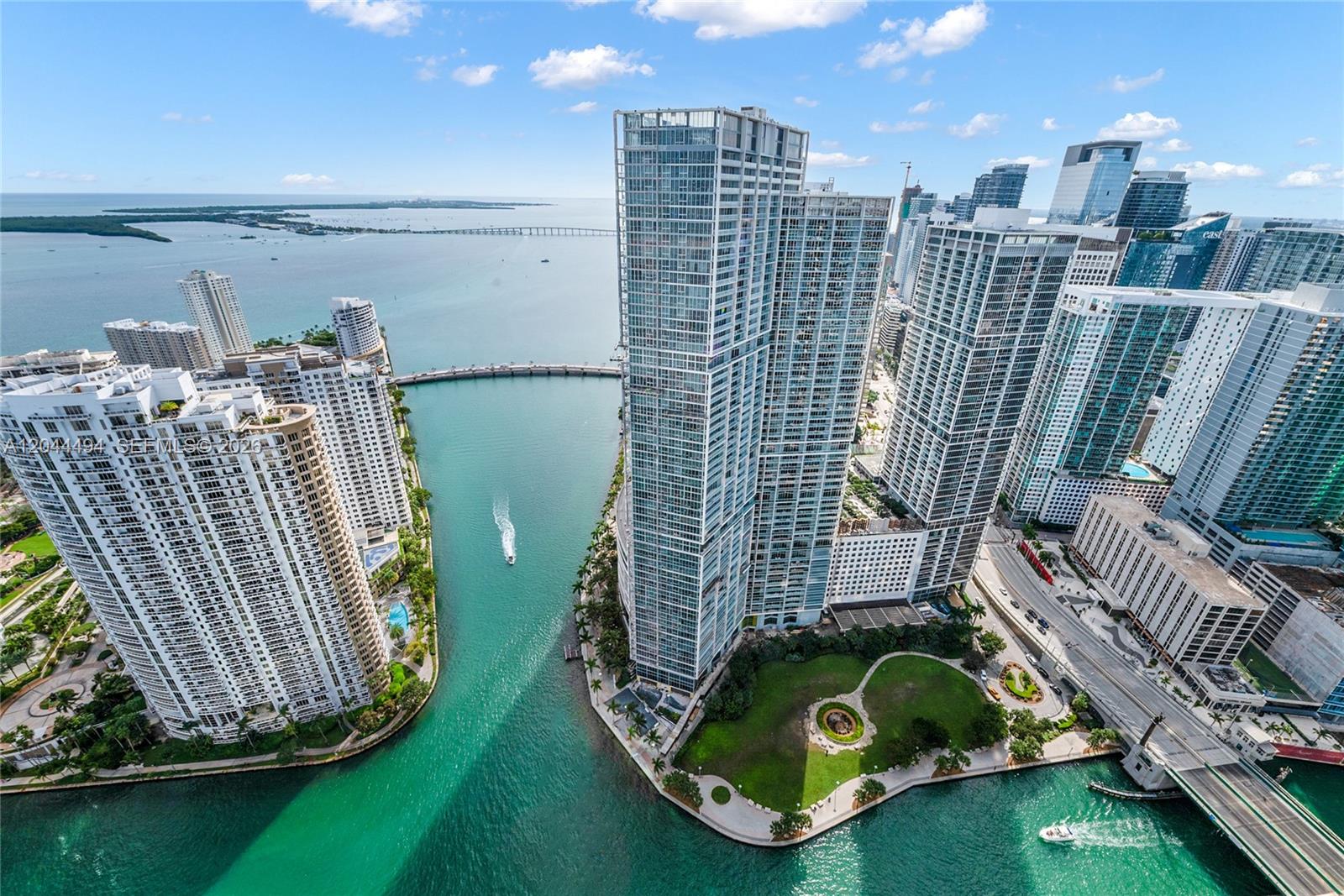 300 Biscayne Blvd Way