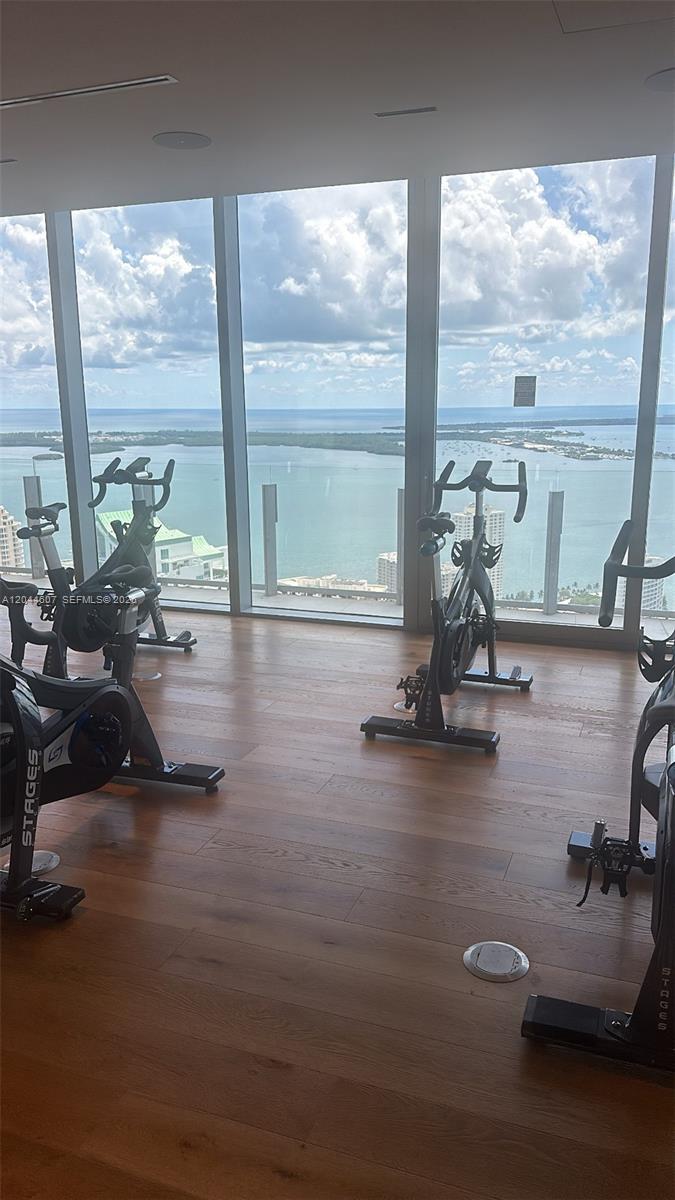 300 Biscayne Blvd Way