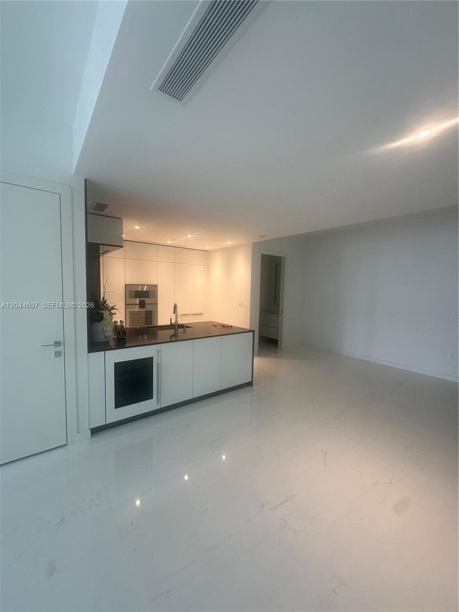 300 Biscayne Blvd Way
