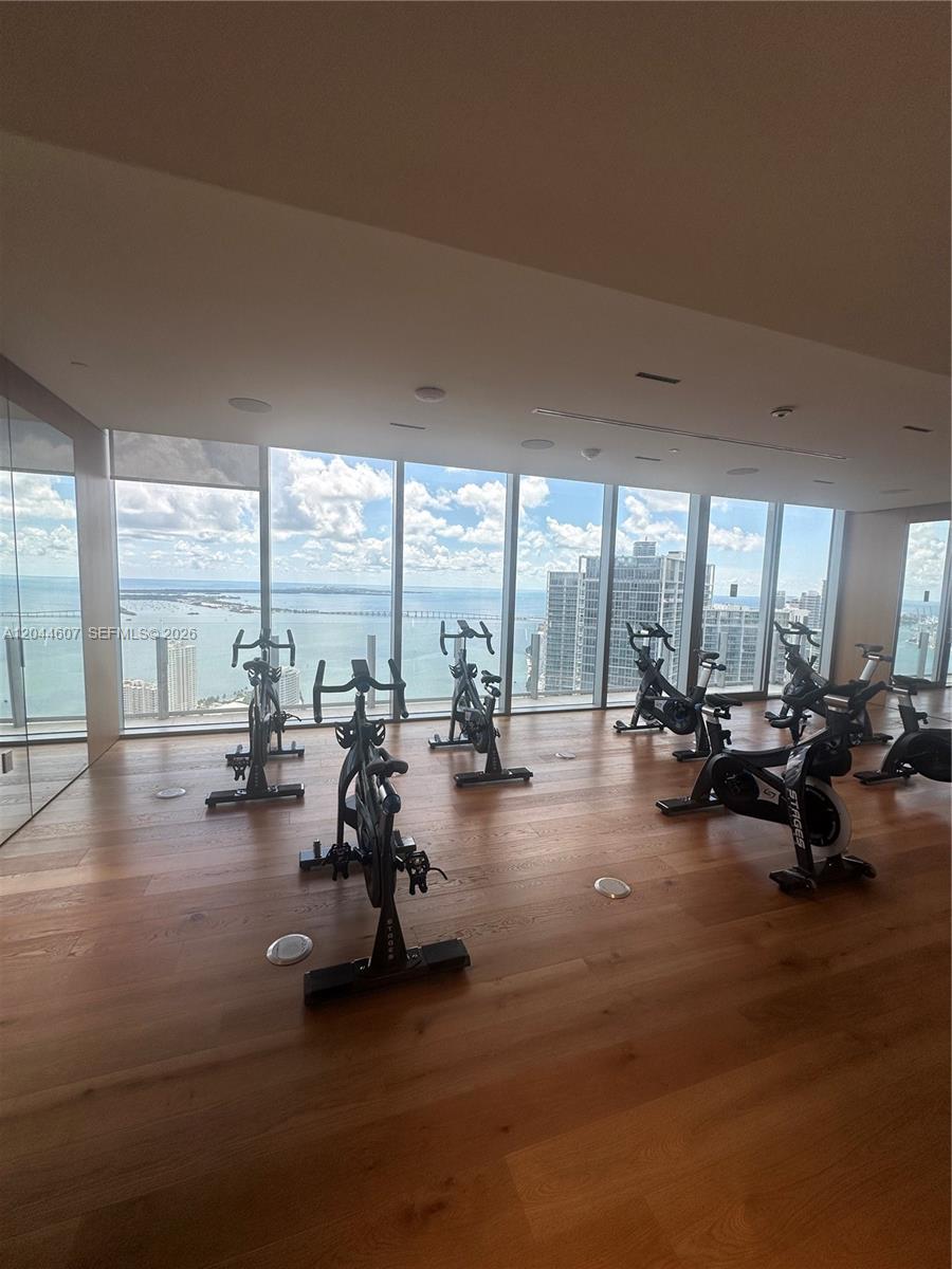 300 Biscayne Blvd Way
