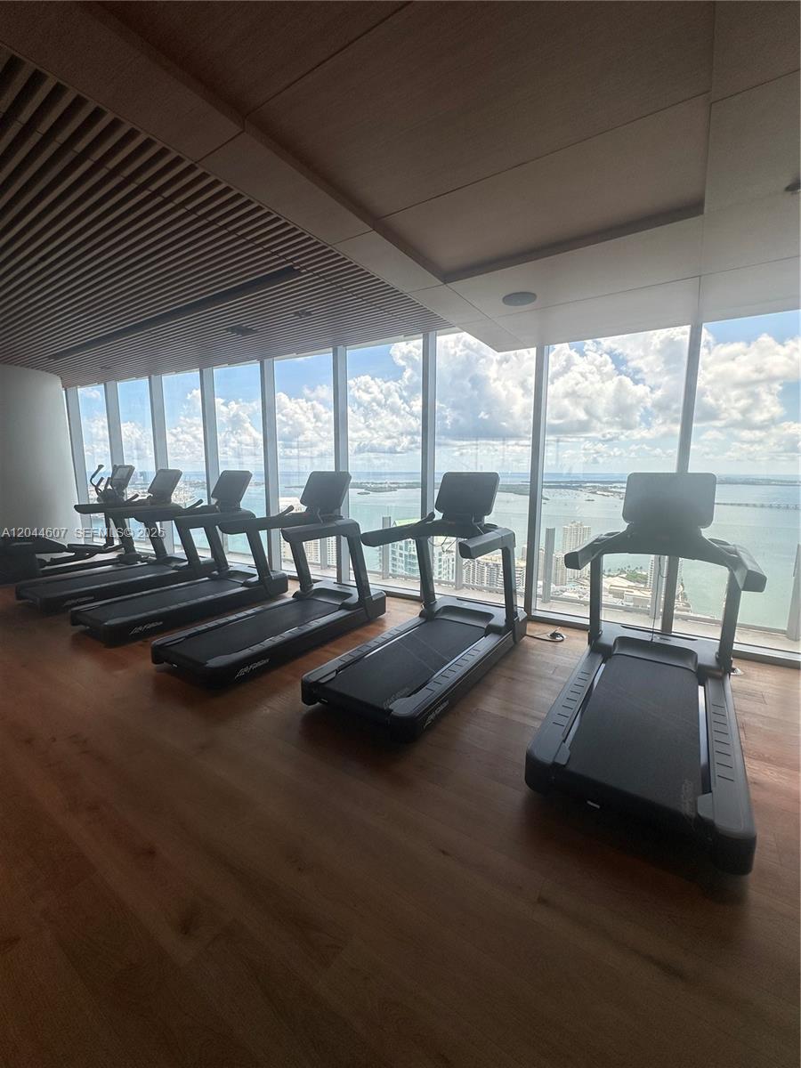 300 Biscayne Blvd Way