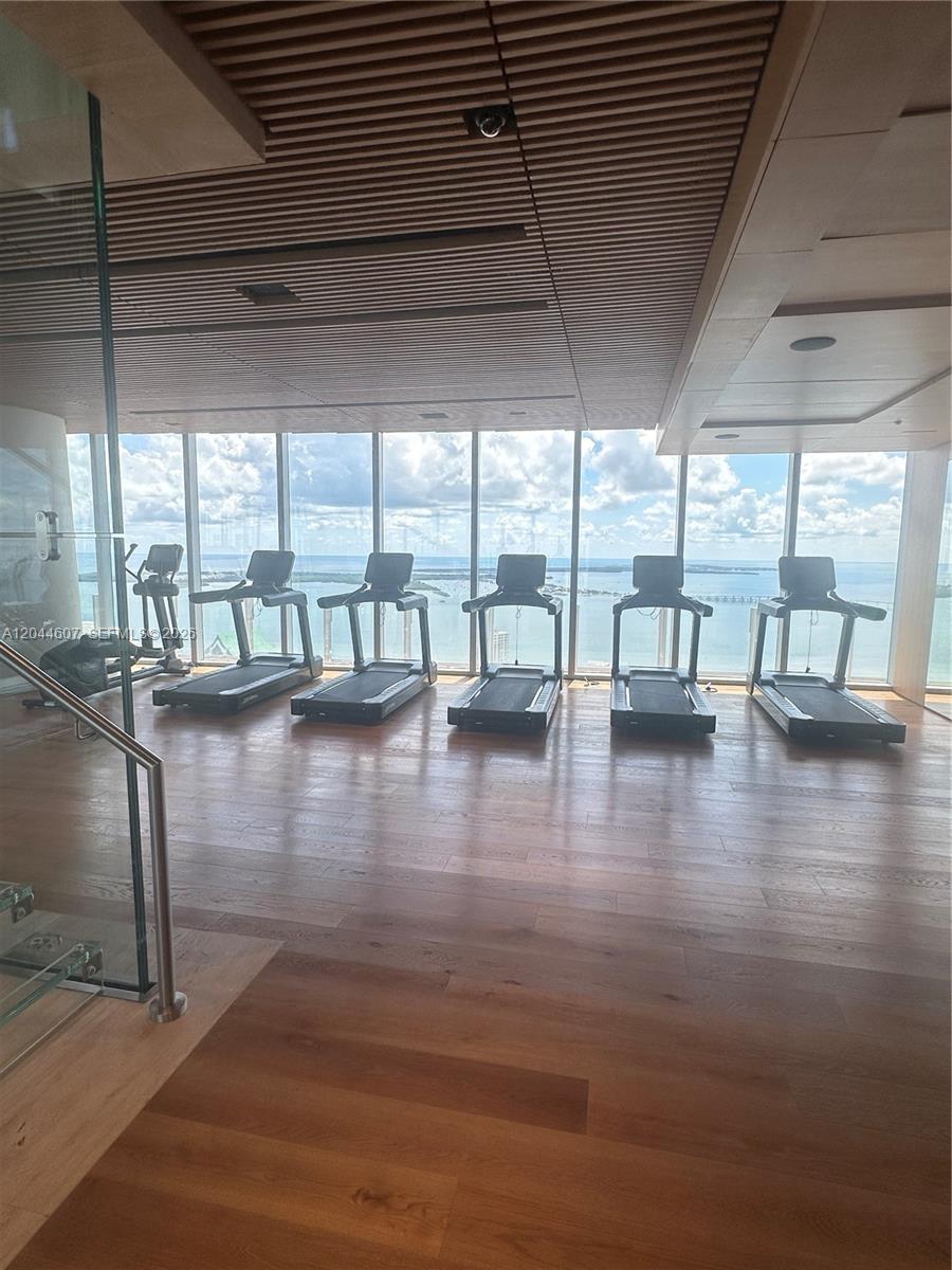 300 Biscayne Blvd Way