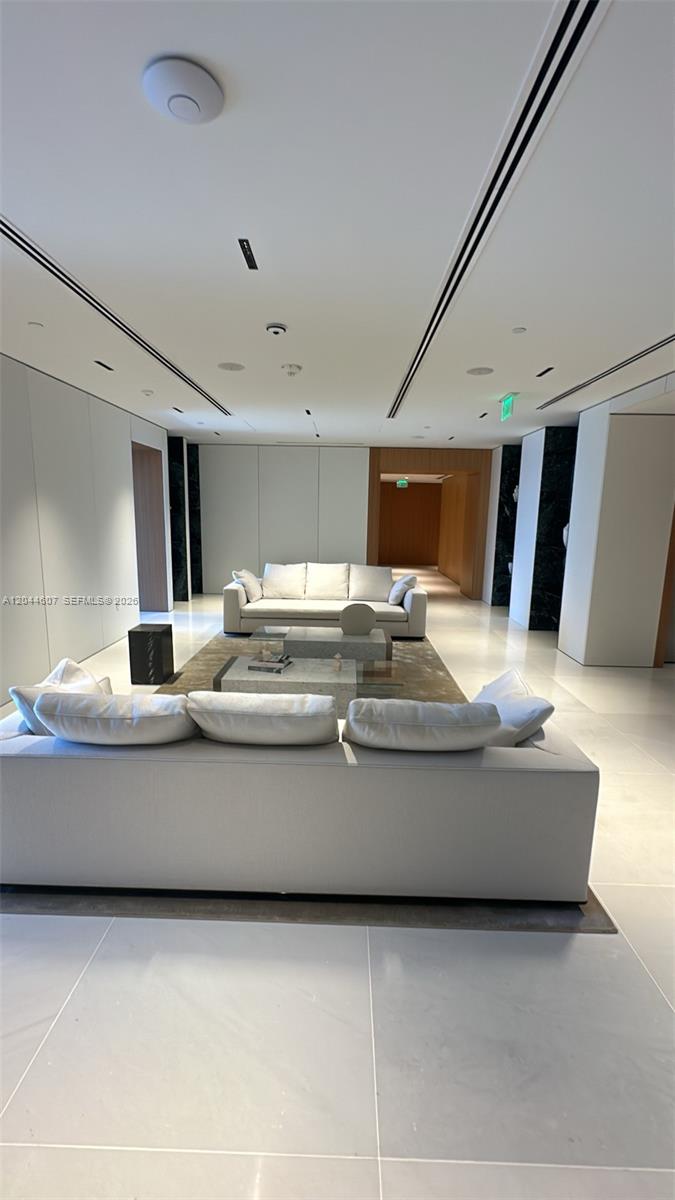 300 Biscayne Blvd Way