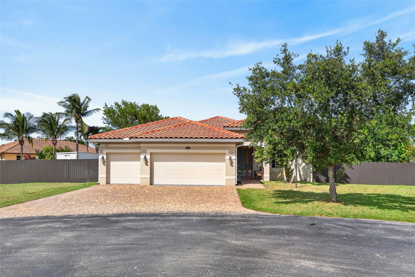 2135 NW 14th Terrace
