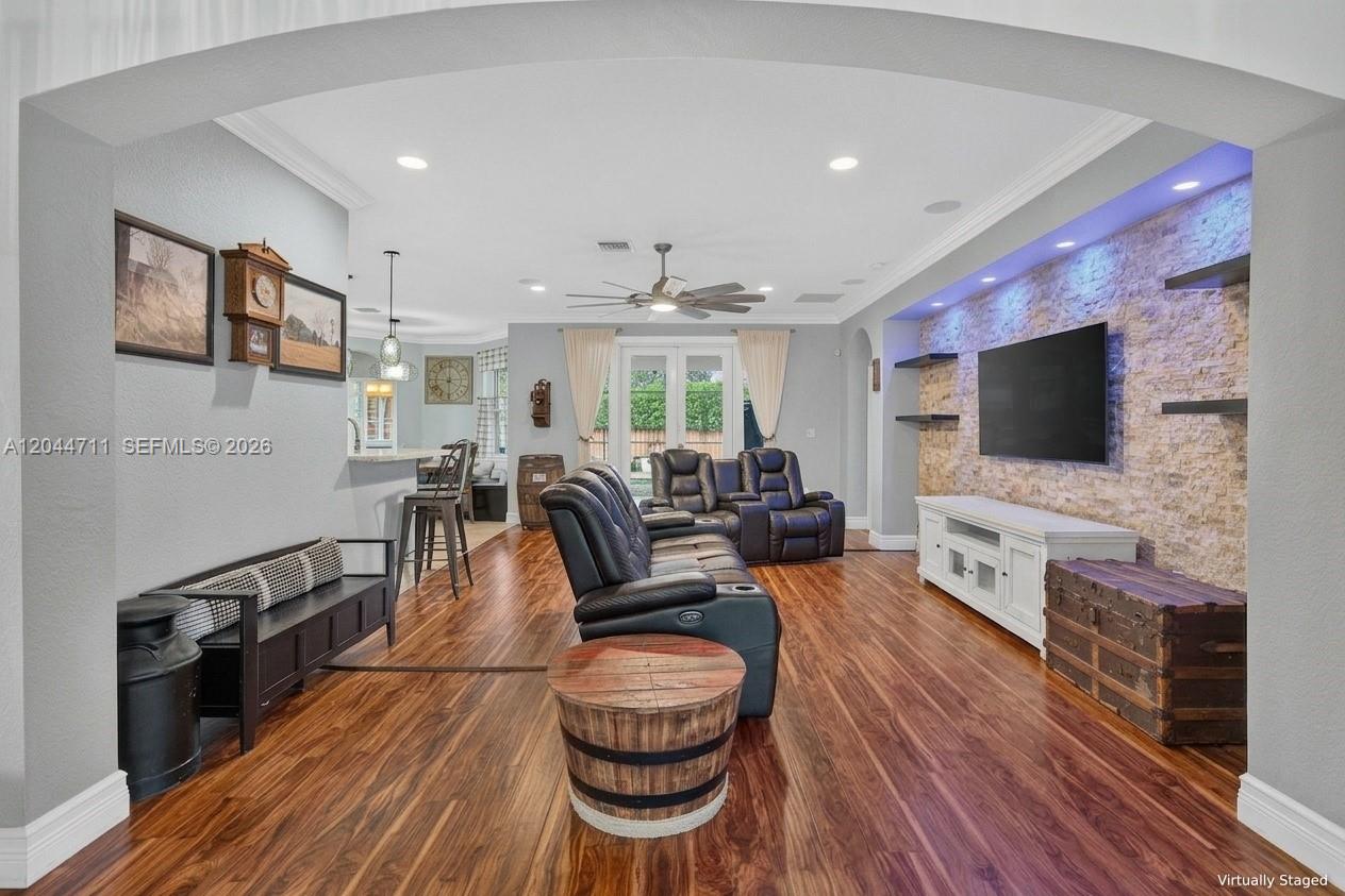 2135 NW 14th Terrace